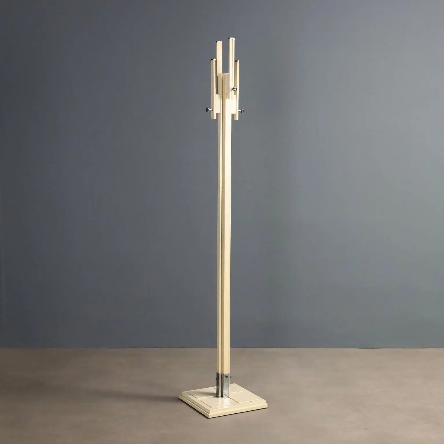 Fiarm Coat Stand Vintage Design Carlo de Carli Italy 1960s | Modernism | Complements