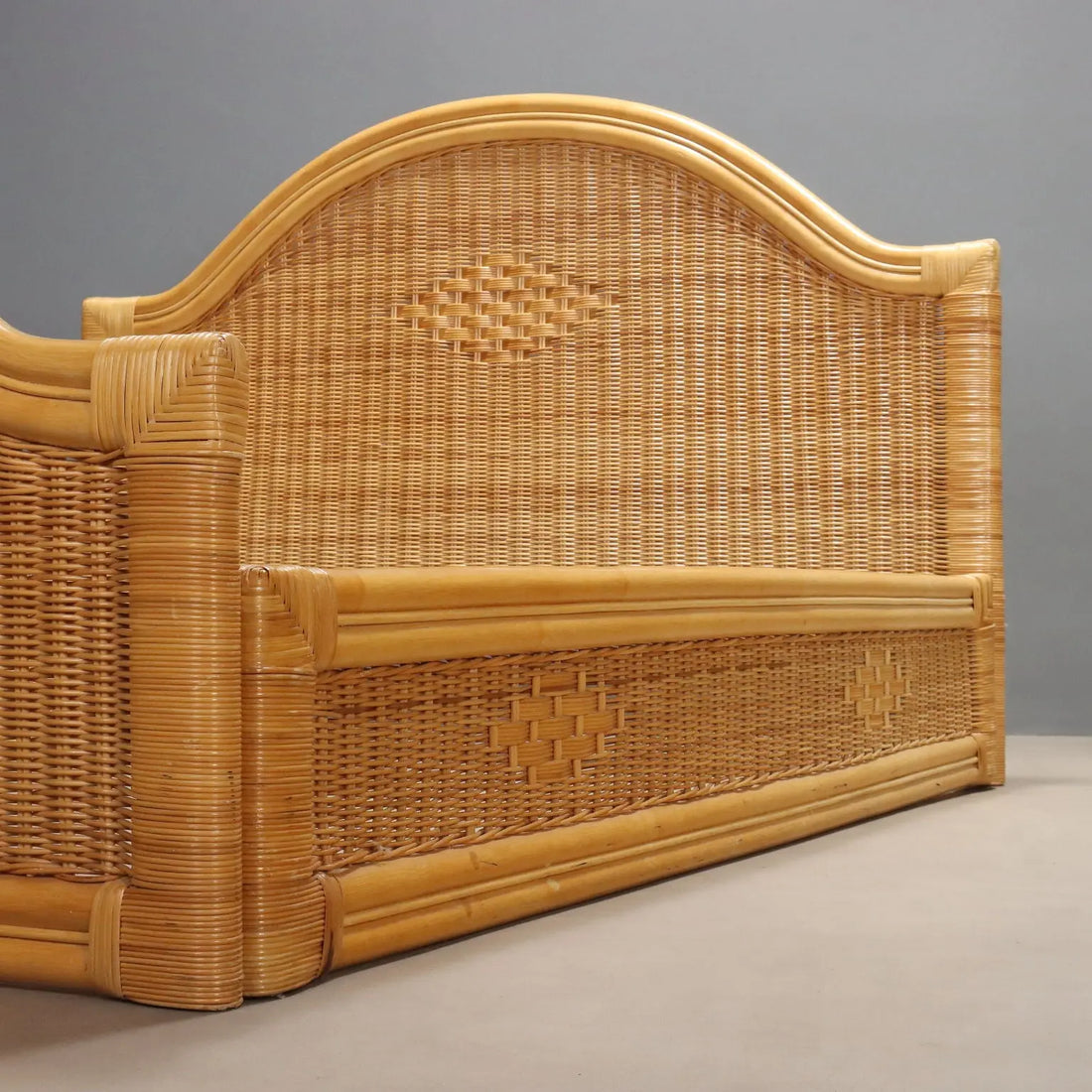 Vintage Double Bed Wicker Bamboo Design Italy 1980s