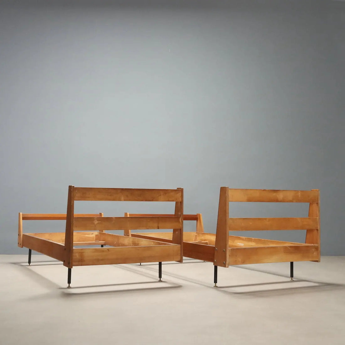 Vintage Beds Teak Enamelled Metal Design Italy 1960s