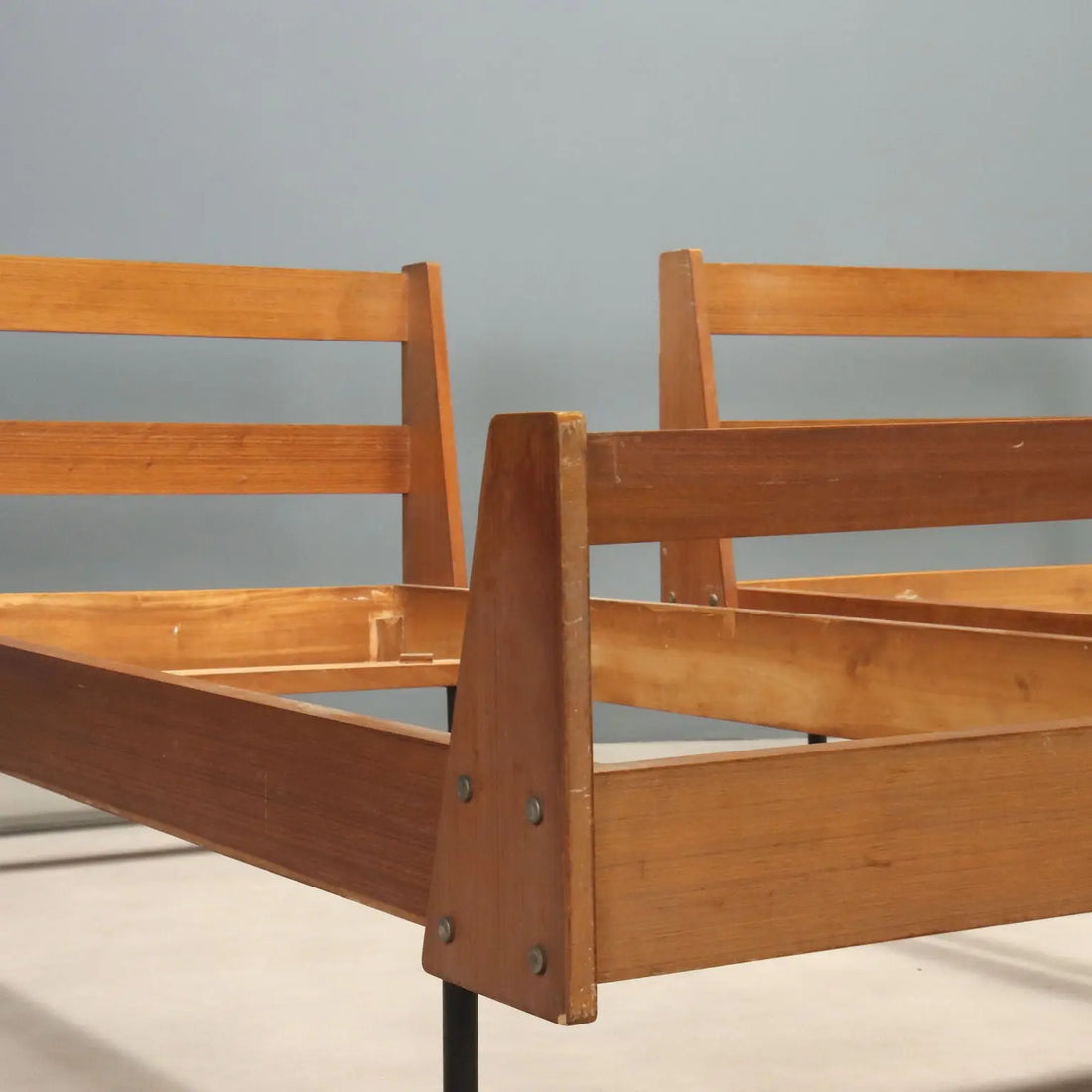 Vintage Beds Teak Enamelled Metal Design Italy 1960s