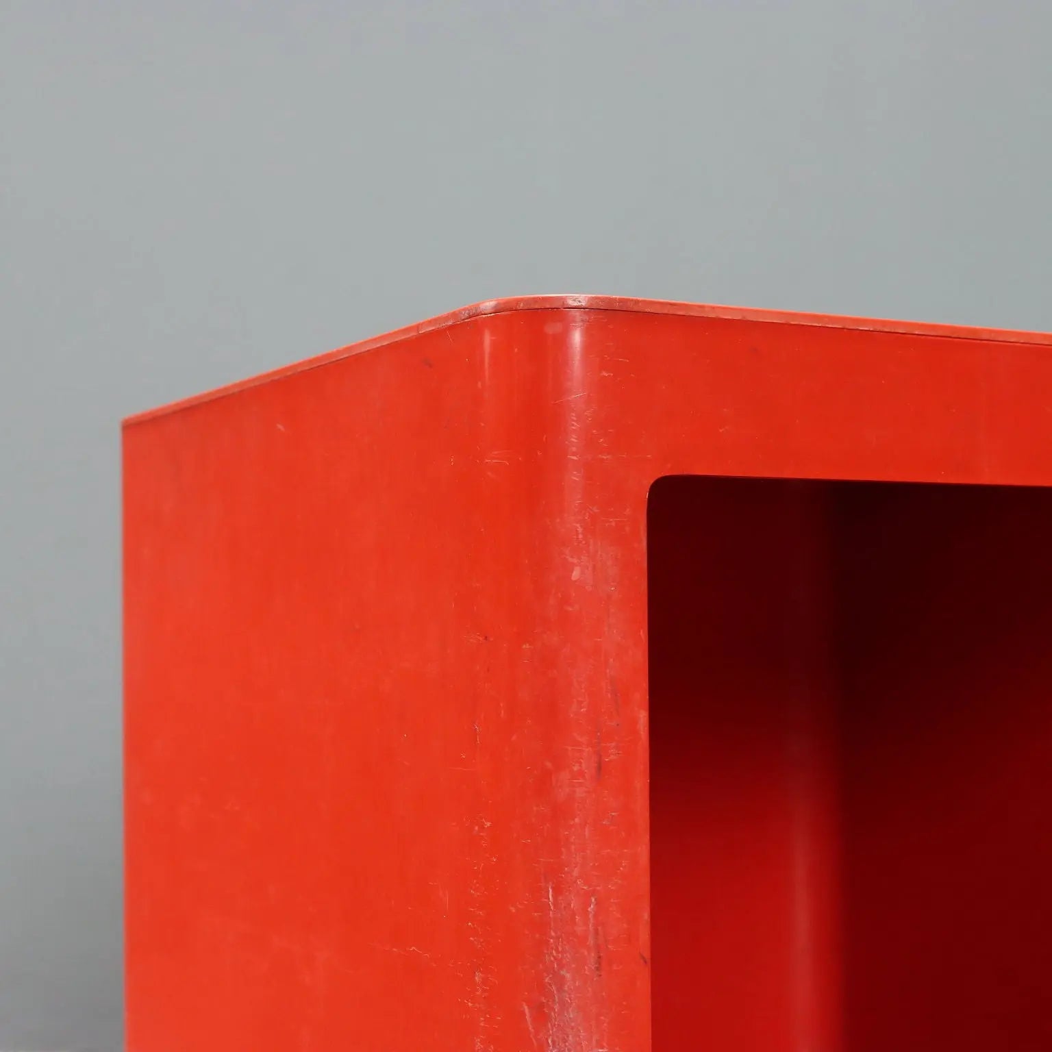 Valenti & C. Valletto Quadro Rosso Cabinet Vintage Italy 1980s