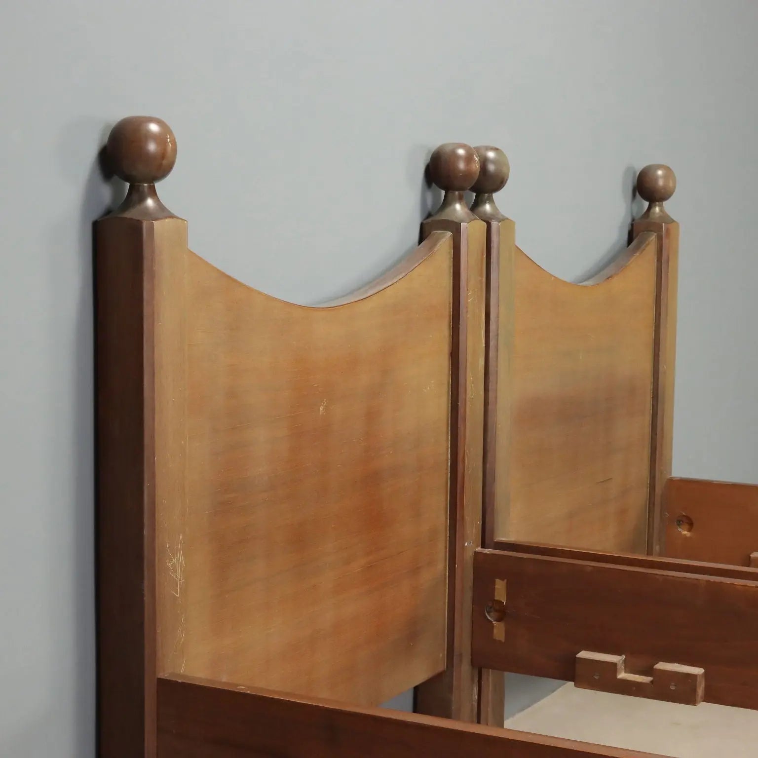 Vintage Single Beds in the Style of L. Caccia Dominioni 1960s