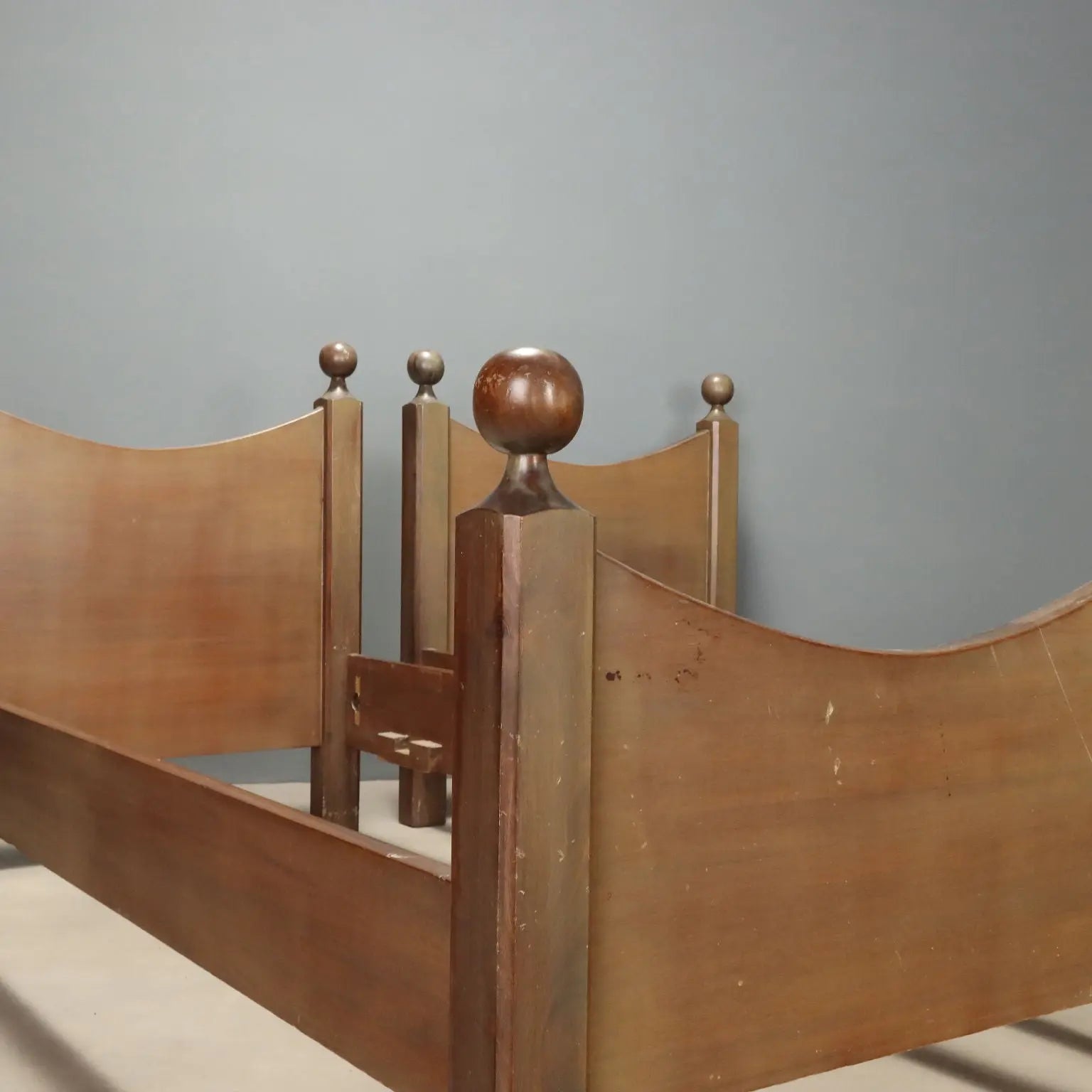 Vintage Single Beds in the Style of L. Caccia Dominioni 1960s