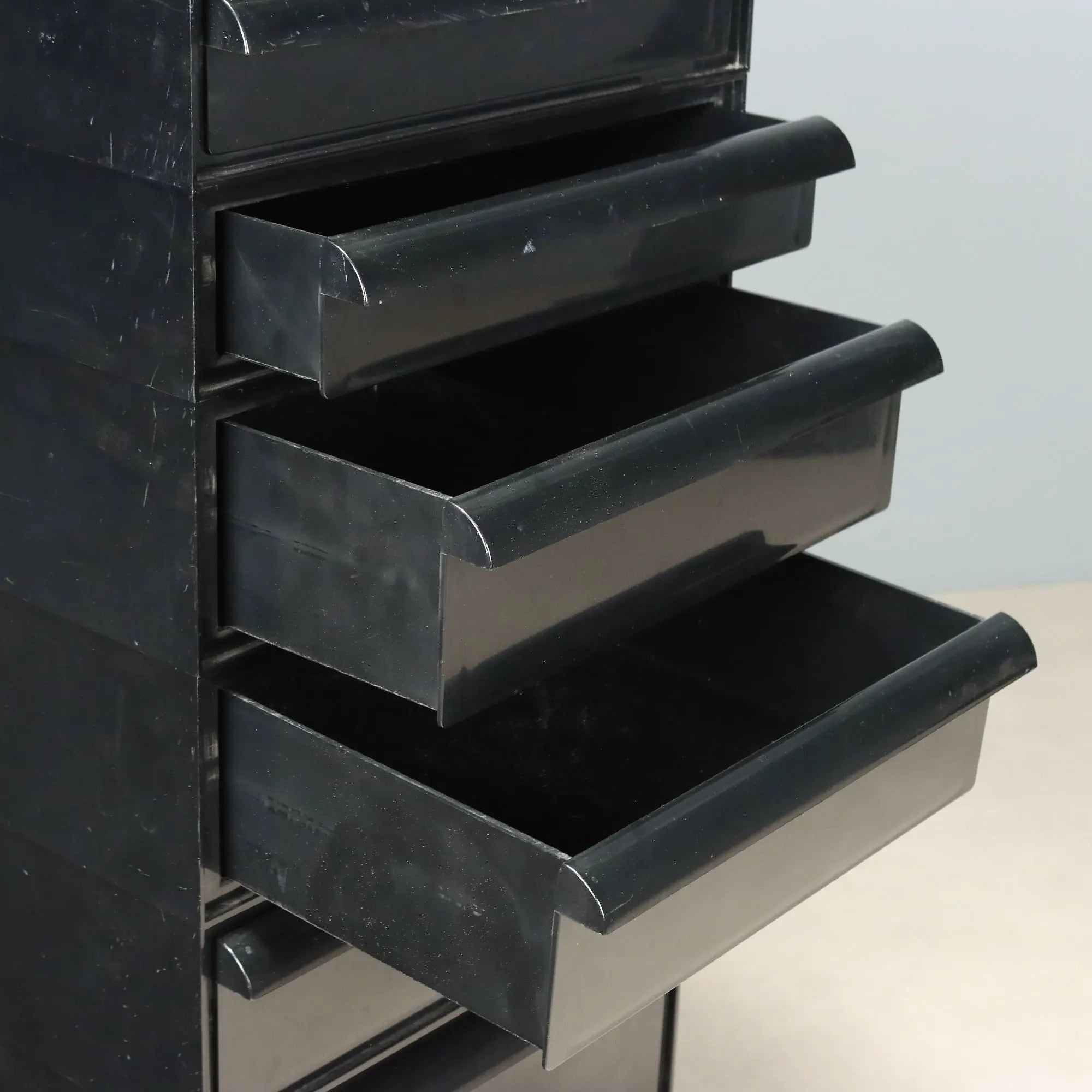 Vintage Dresser Kartell 4602 Design Simon Fussel Italy 1970s