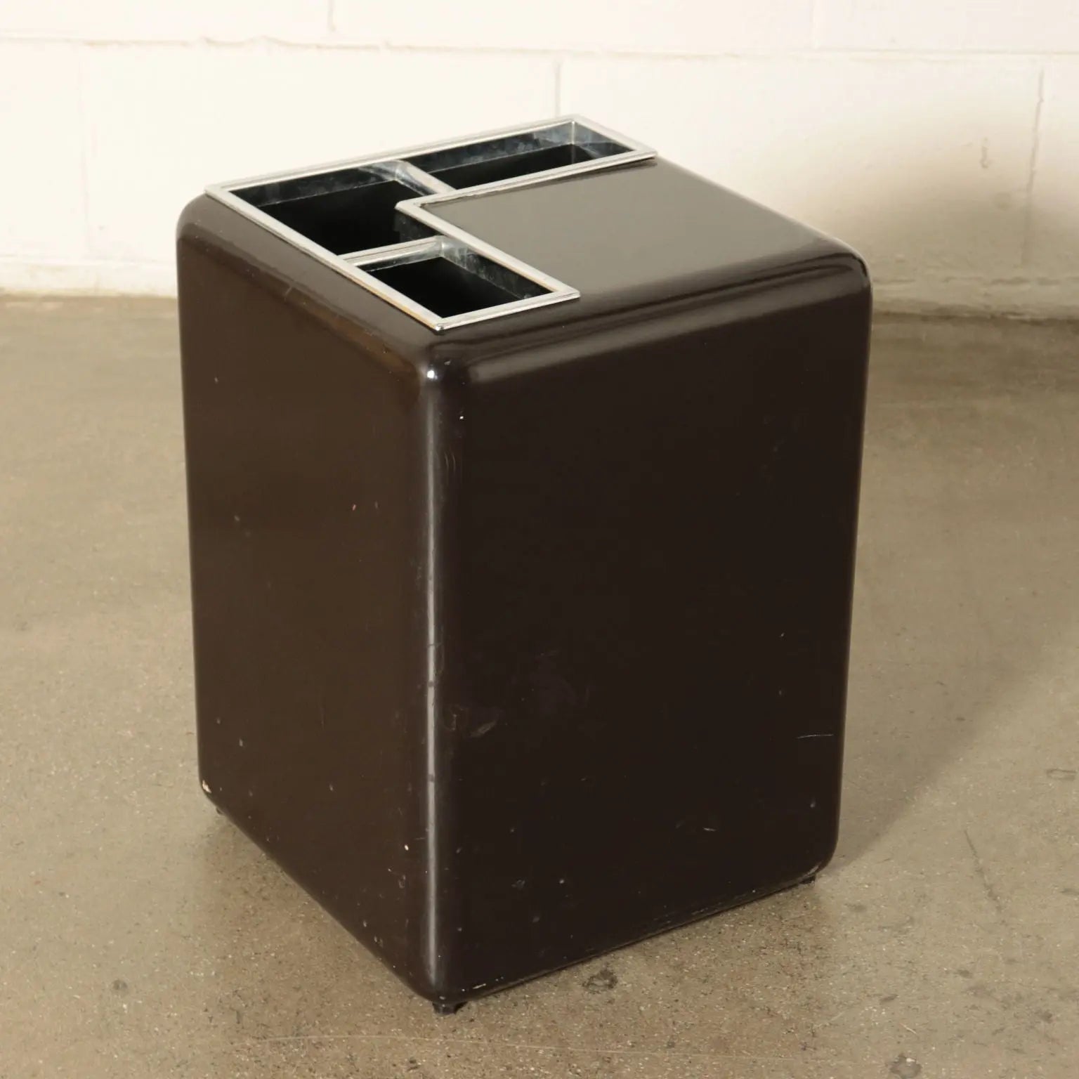 Vintage Hallway Furniture Italy 1960's-1970's | Modernism | Complements