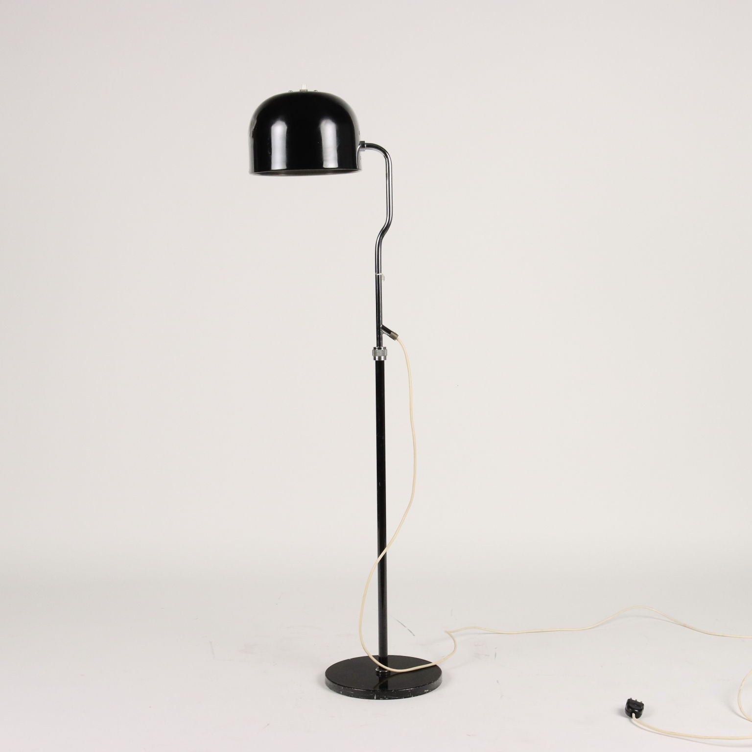 Floor Lamp Chromed Aluminium Italy 1960s-1970s | Modernism  Lighting