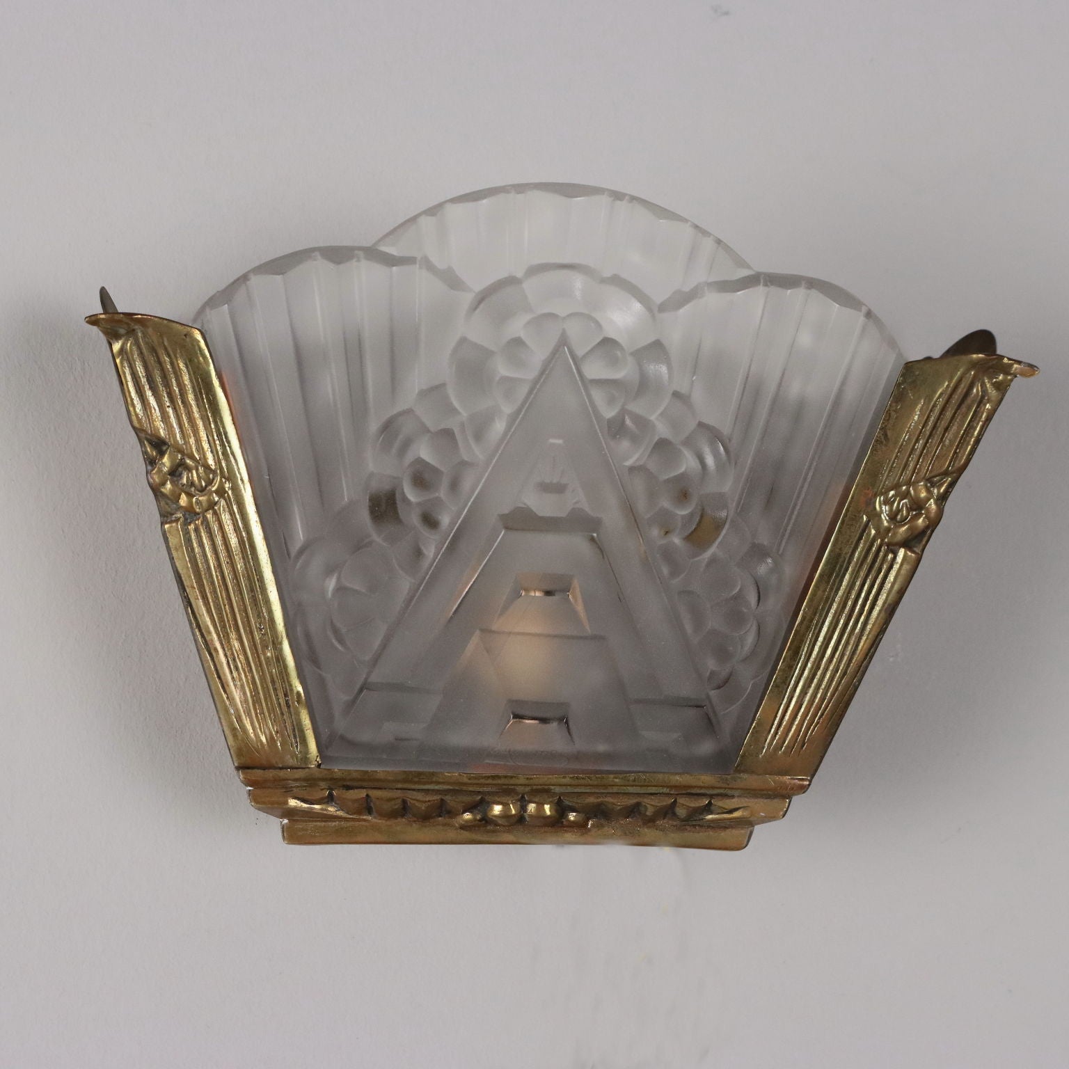  | Modernism  Lighting