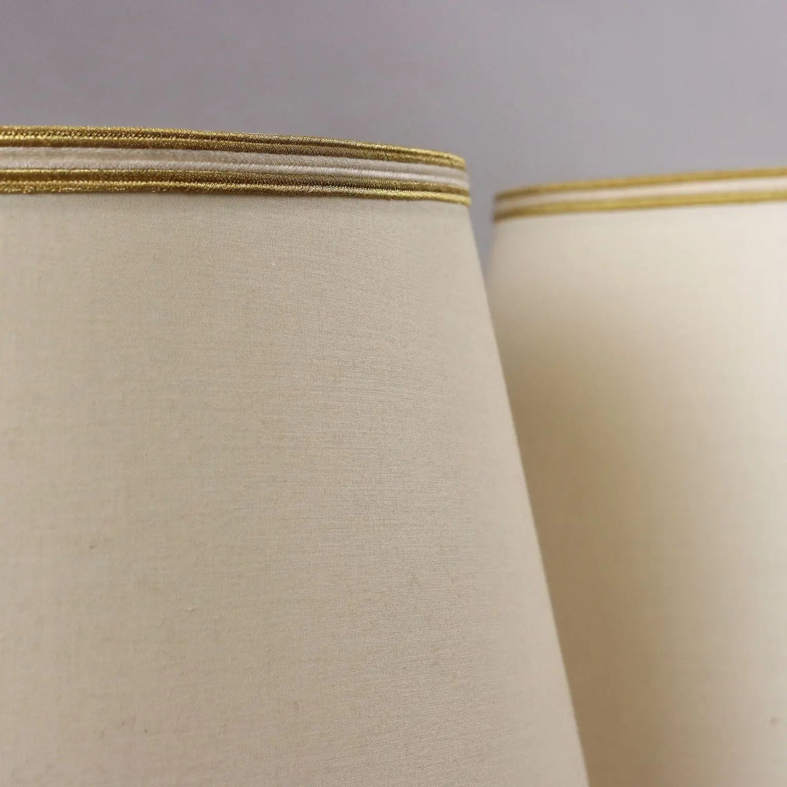 Pair of Vintage Lamps White Marble Brass Italy XX Century - Italy, XX Century | Modernism | Lighting