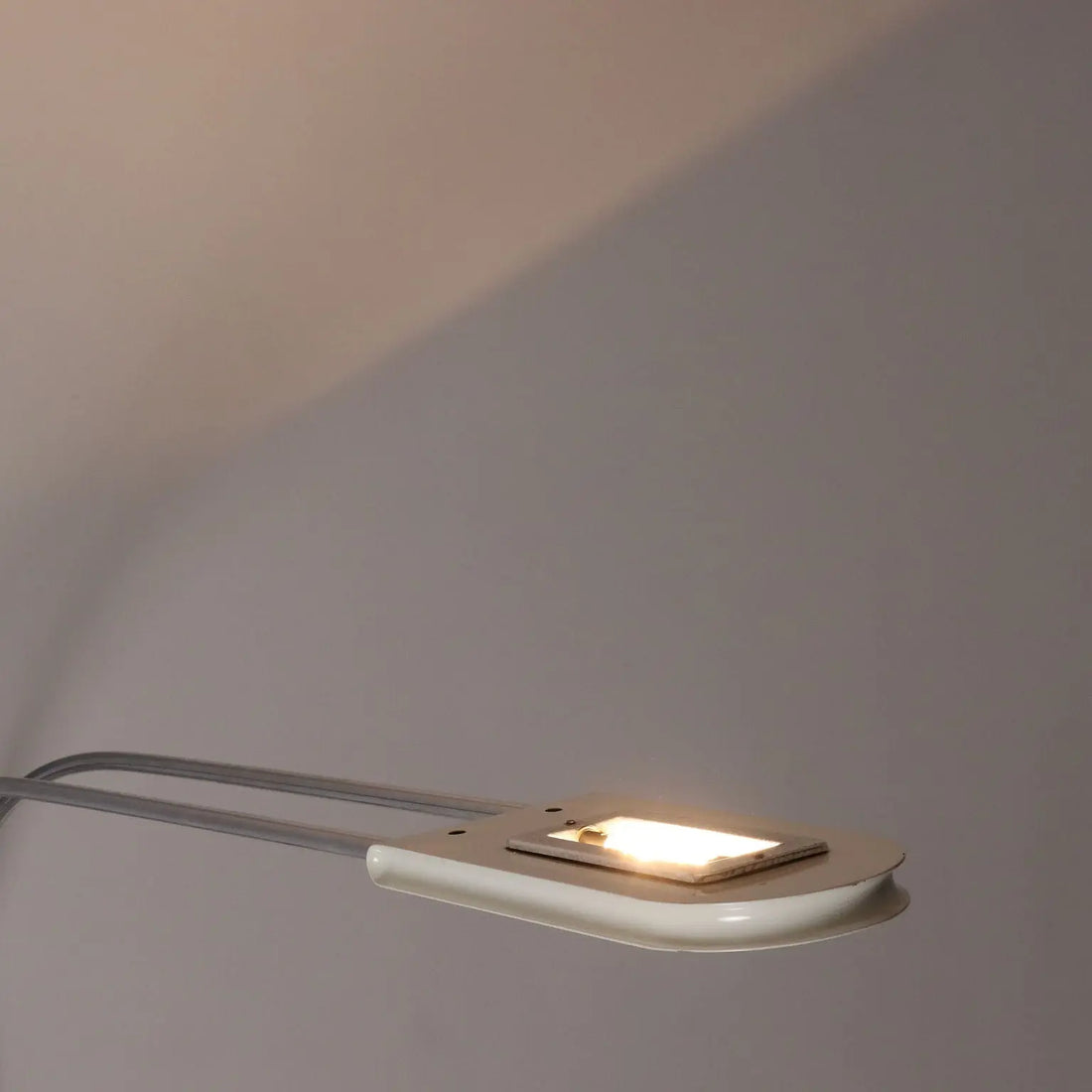 Skipper Gesto Lamp Design Bruno Gecchelin Metal 1970s | Modernism | Lighting