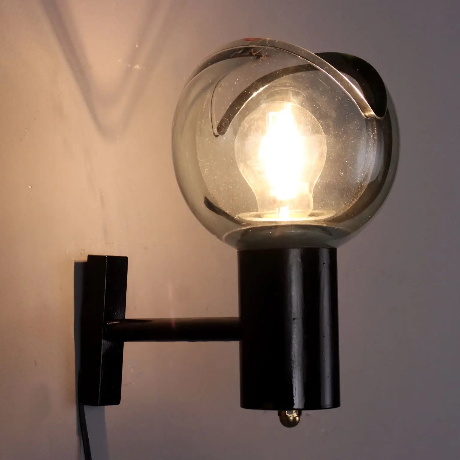 Vintage Wall Lamp Glass Aluminium Italy 1960s | Modernism | Lighting