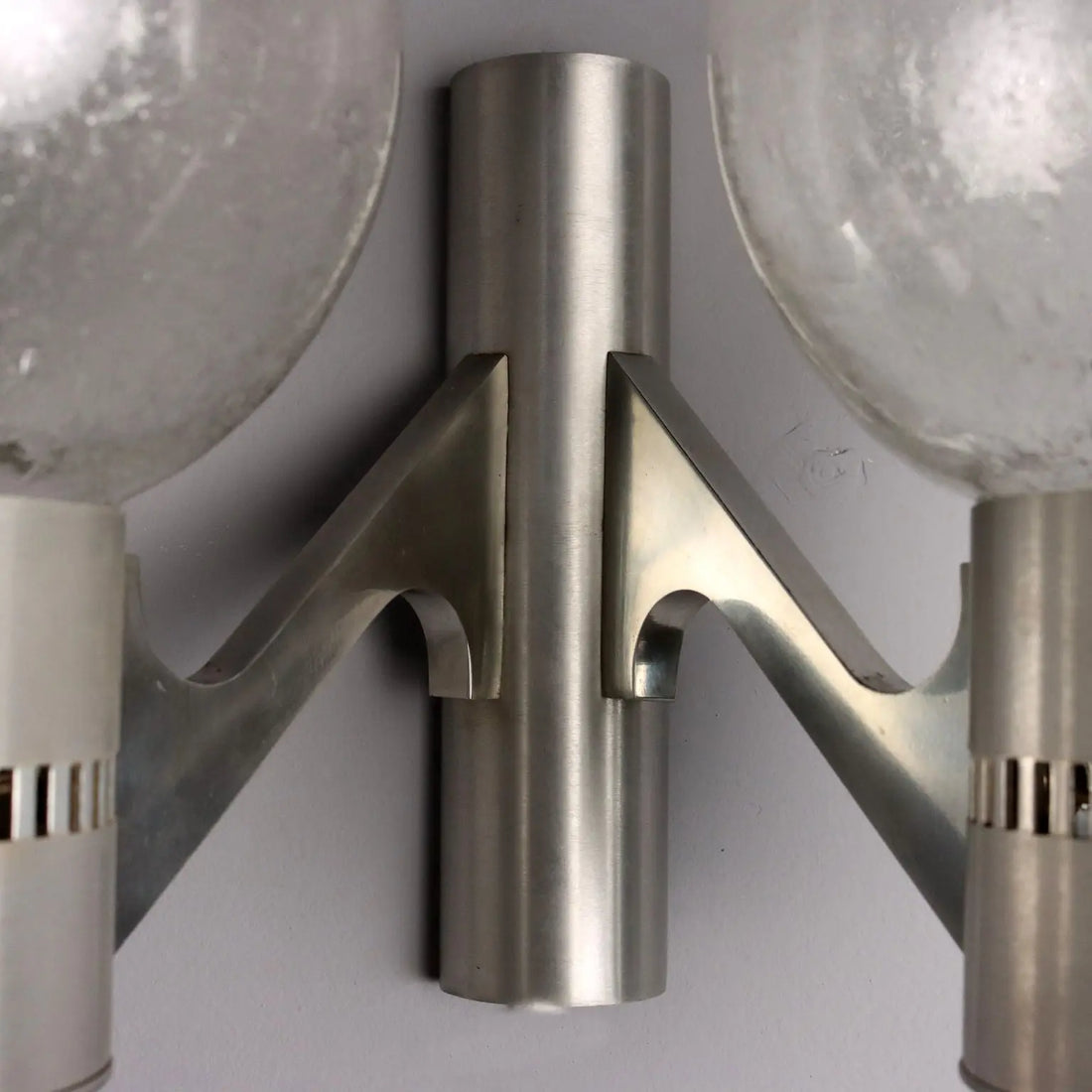 Vintage Wall Lamp Aluminium Glass Design Made in Italy 1960s | Modernism | Lighting