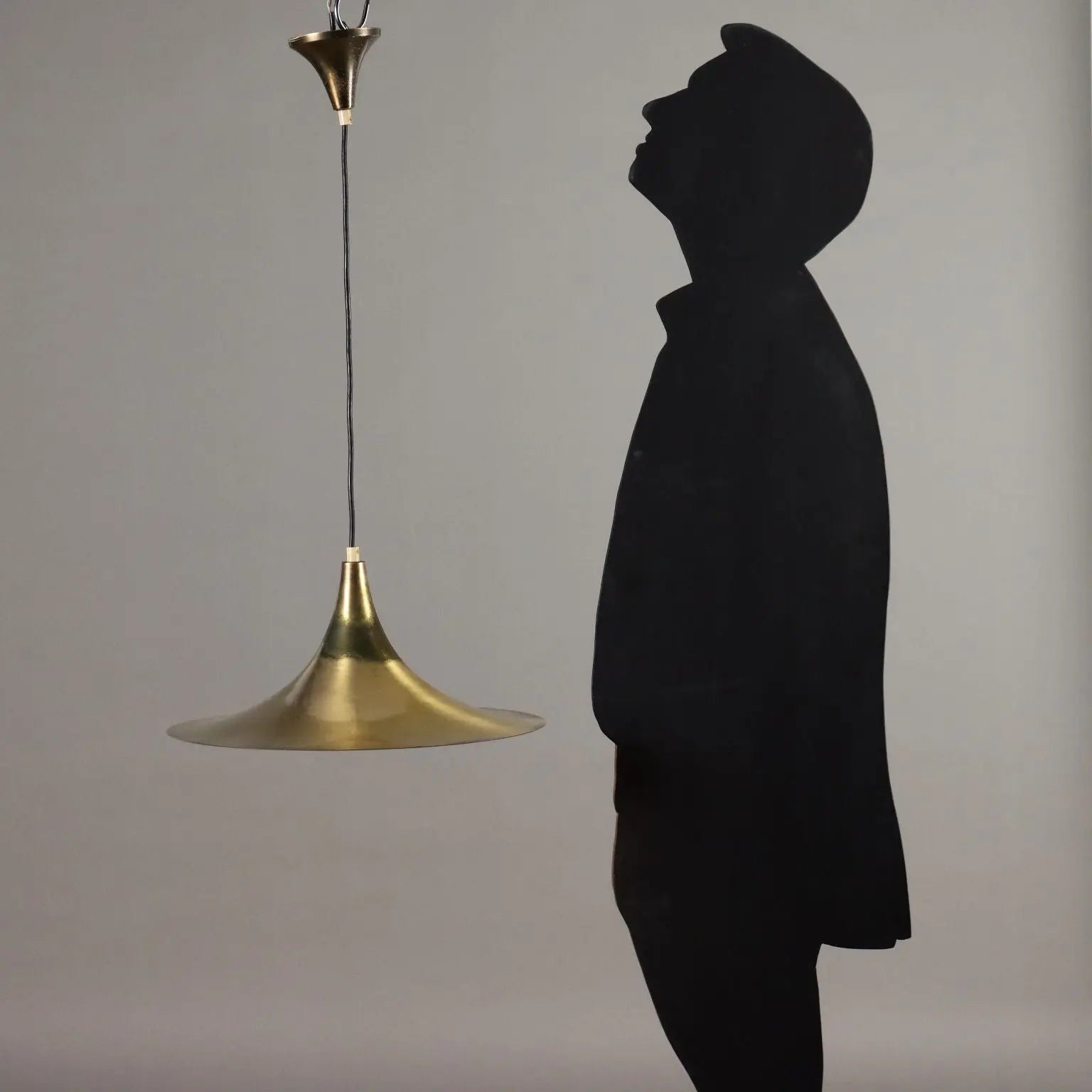 Vintage Lamp Brass-Plated Aluminium Design Italian Manufacture 1960s | Modernism | Lighting