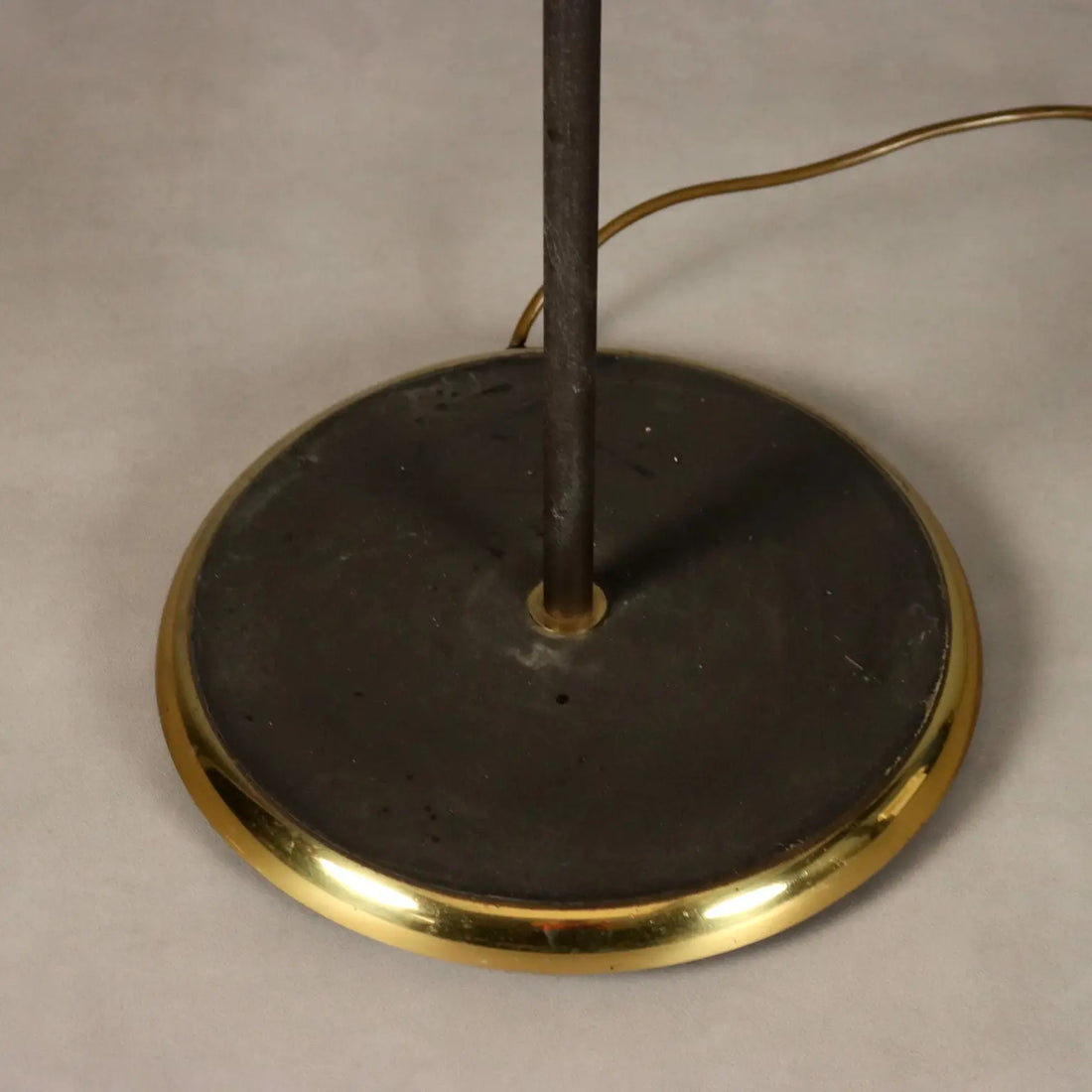 Vintage Lamp Enamelled Metal Brass Design Italy 1980s | Modernism | Lighting
