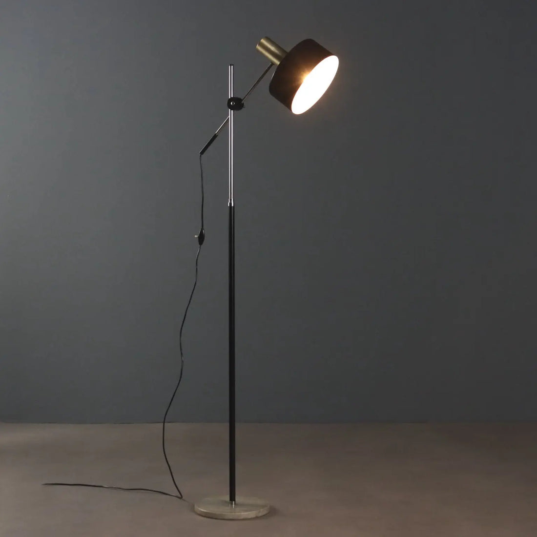 Vintage Floor Lamp Aluminium Metal Design Italy 1960s | Modernism | Lighting