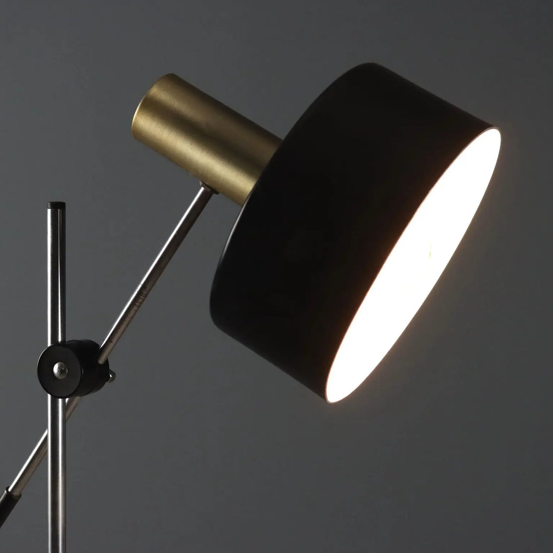 Vintage Floor Lamp Aluminium Metal Design Italy 1960s | Modernism | Lighting