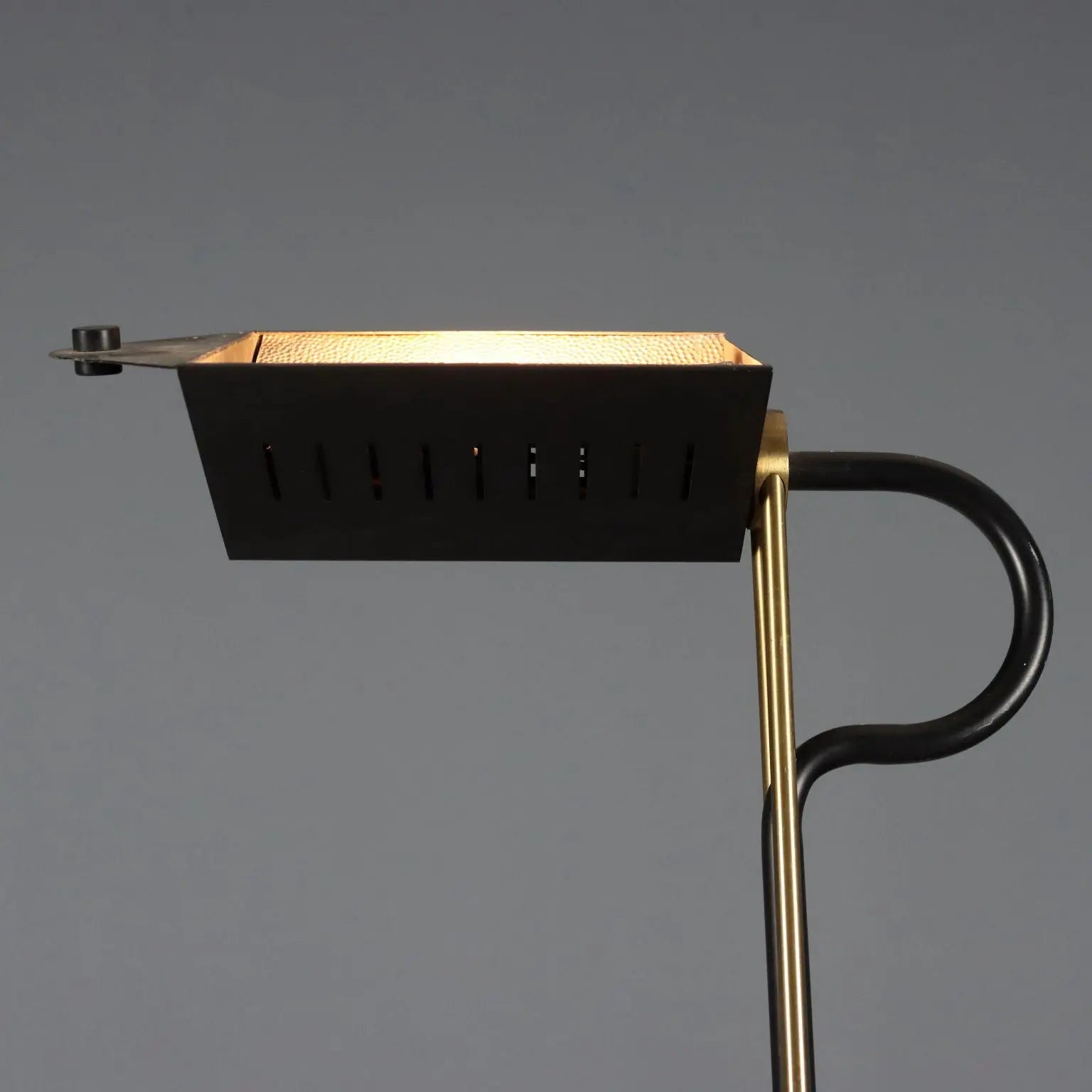 Vintage Floor Lamp Brass-Plated Metal Design Italy 1980s | Modernism | Lighting