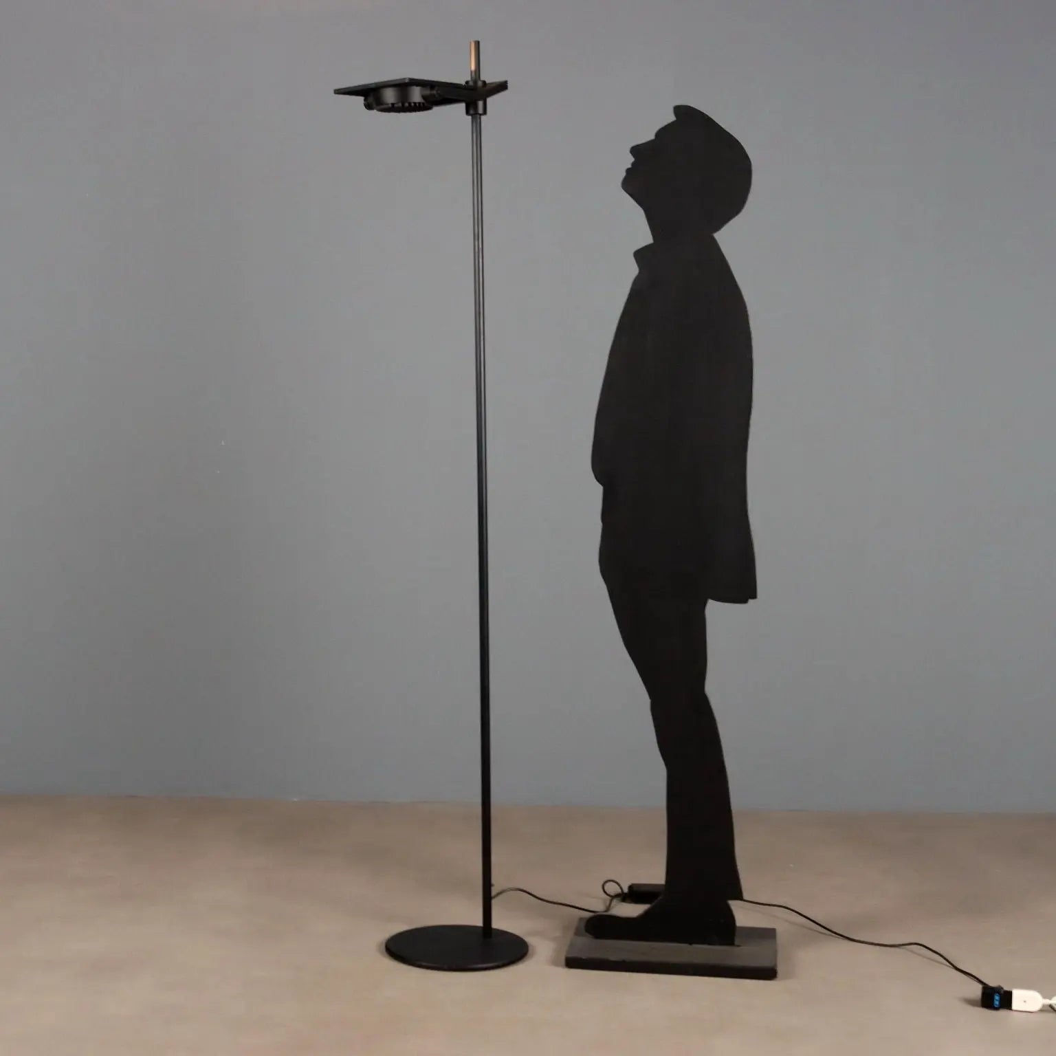 Vintage Floor Lamp Lacquered Metal Design Italy 1980s | Modernism | Lighting