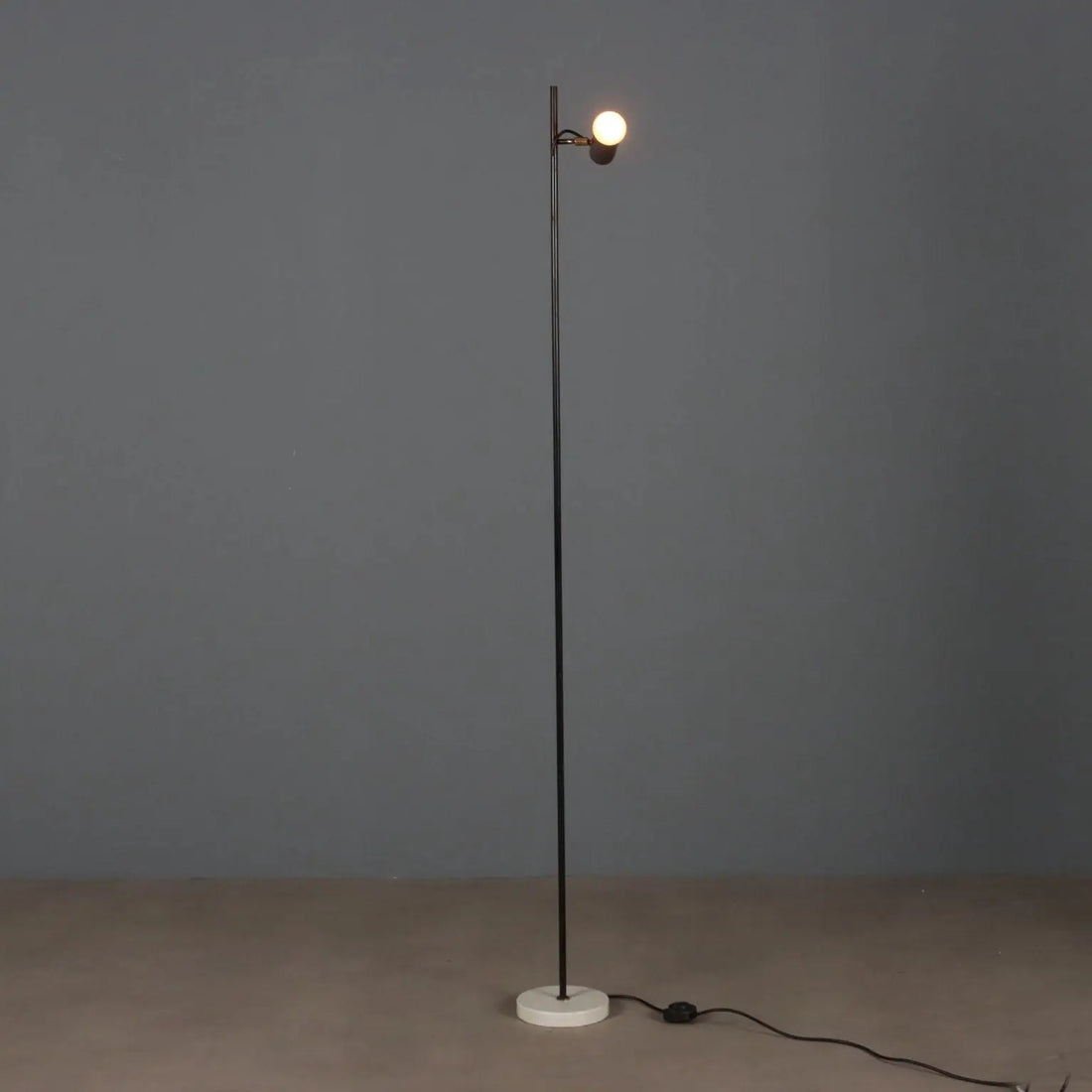 Vintage Floor Lamp Aluminium Metal Design Italy 1960s | Modernism | Lighting
