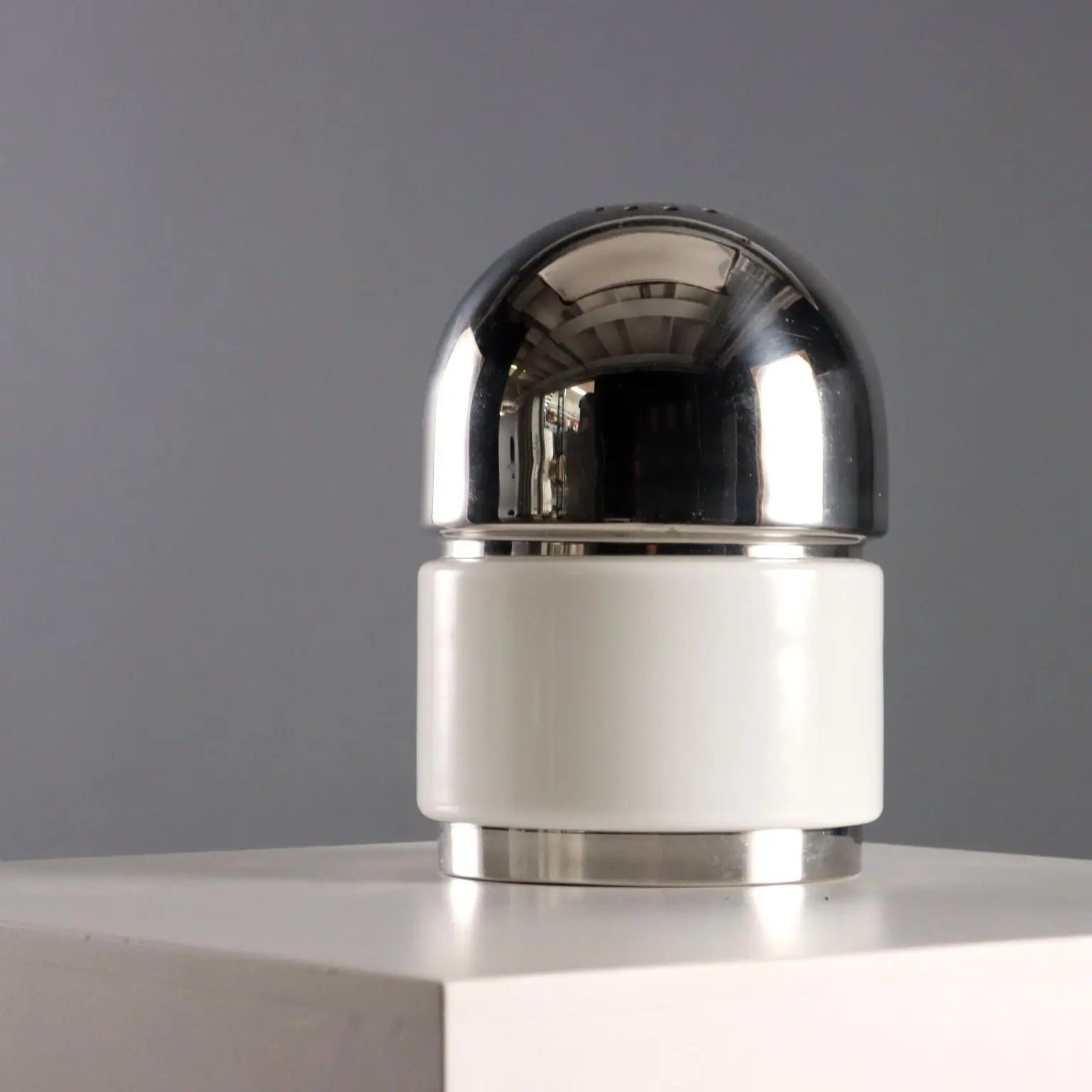 Vintage Reggiani Table Lamps Salt and Pepper Metal Design 1960s | Modernism | Lighting