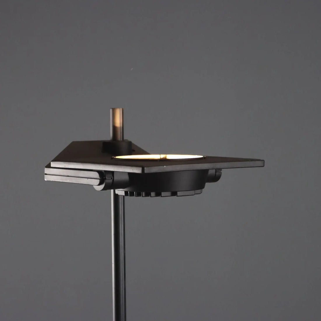 Valenti Floor Lamp in Cast Iron, 1980s