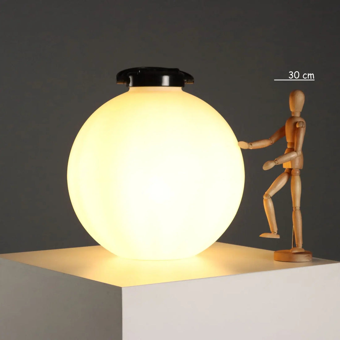 Tama' Lamp by Isao Hosoe for Valenti Luce