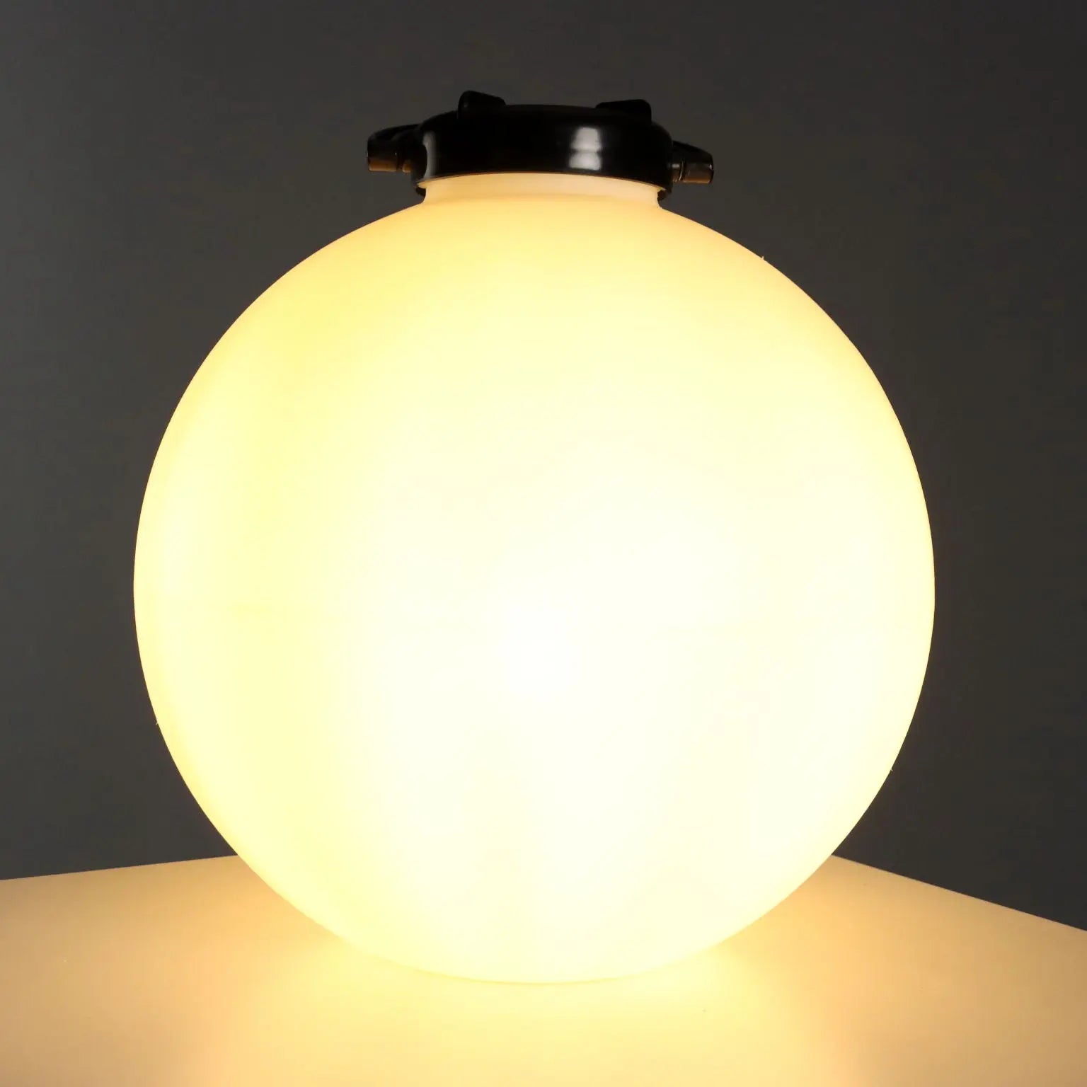 Tama' Lamp by Isao Hosoe for Valenti Luce