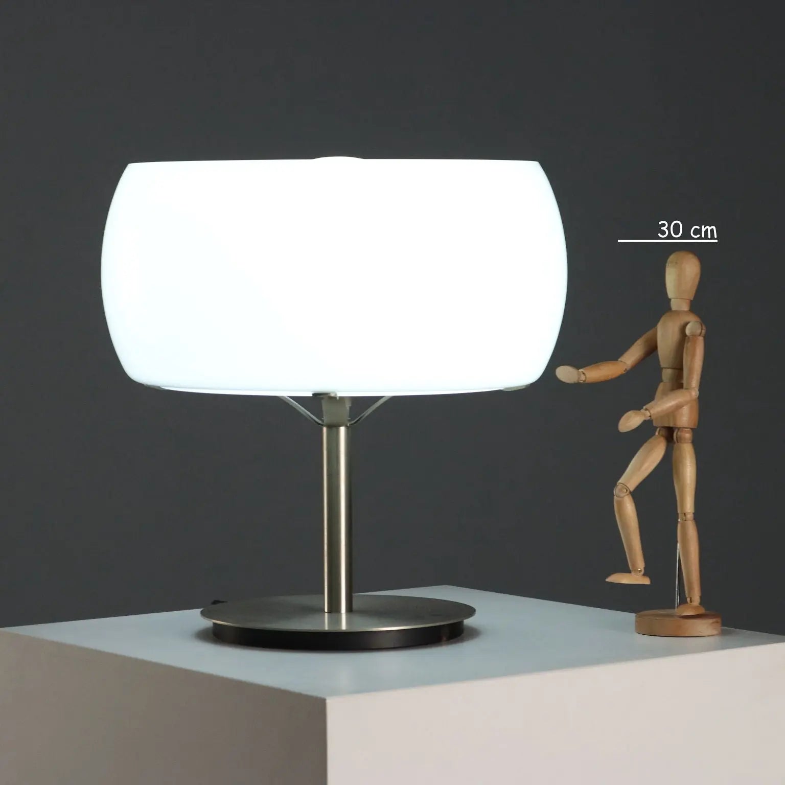 Artemide Erse Lamp Vintage Design Vico Magistretti 1970s