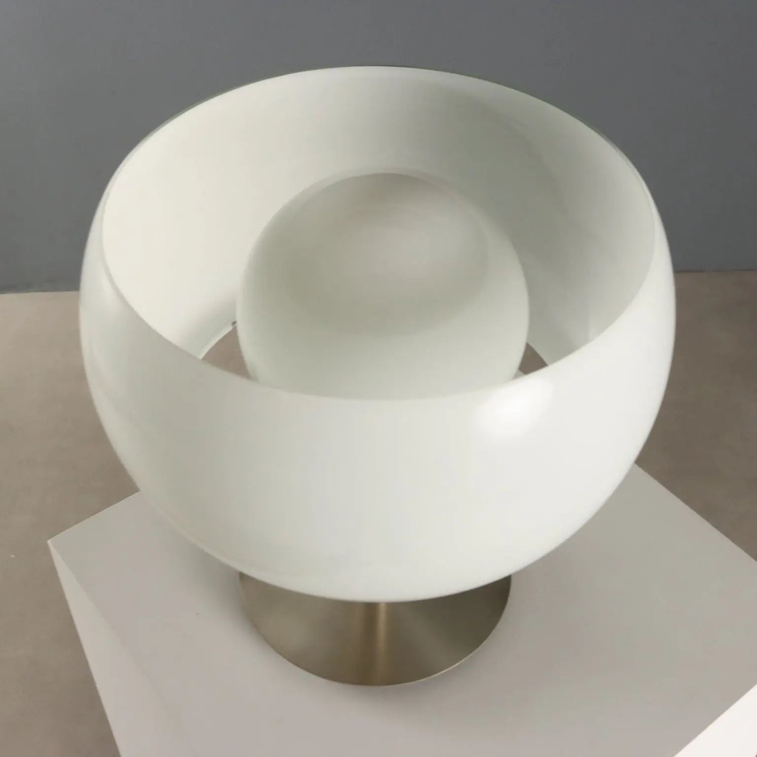 Artemide Erse Lamp Vintage Design Vico Magistretti 1970s