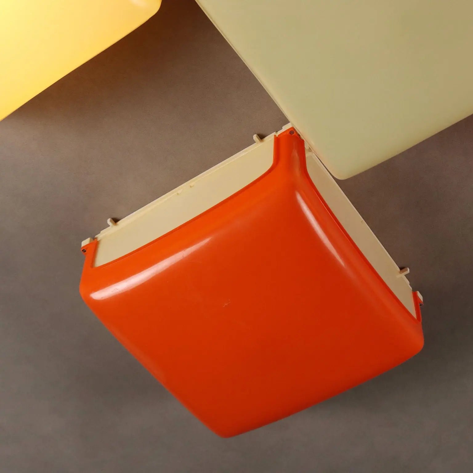 Artemide Cnosso Lamp Coloured Plastic Design Italy 1960s-70s