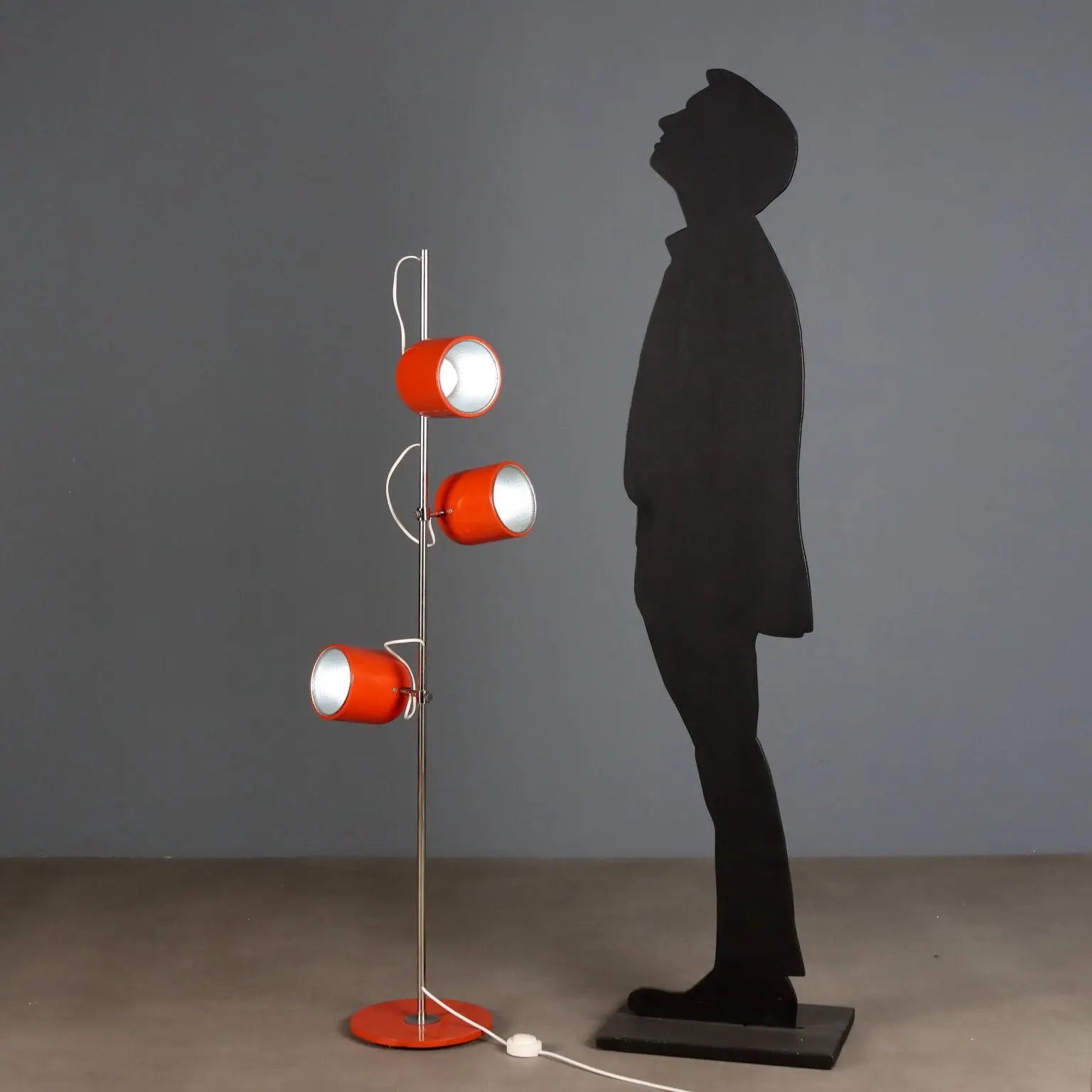 Vintage Floor Lamp Enamelled Metal Design Italy 1960s-1970s