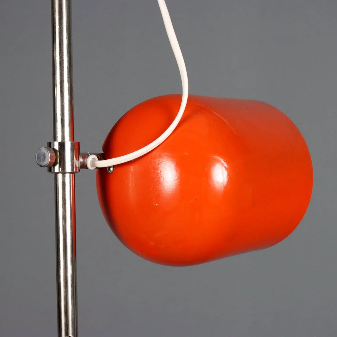 Vintage Floor Lamp Enamelled Metal Design Italy 1960s-1970s