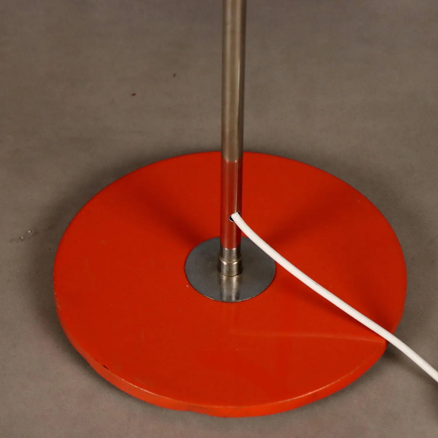 Vintage Floor Lamp Enamelled Metal Design Italy 1960s-1970s