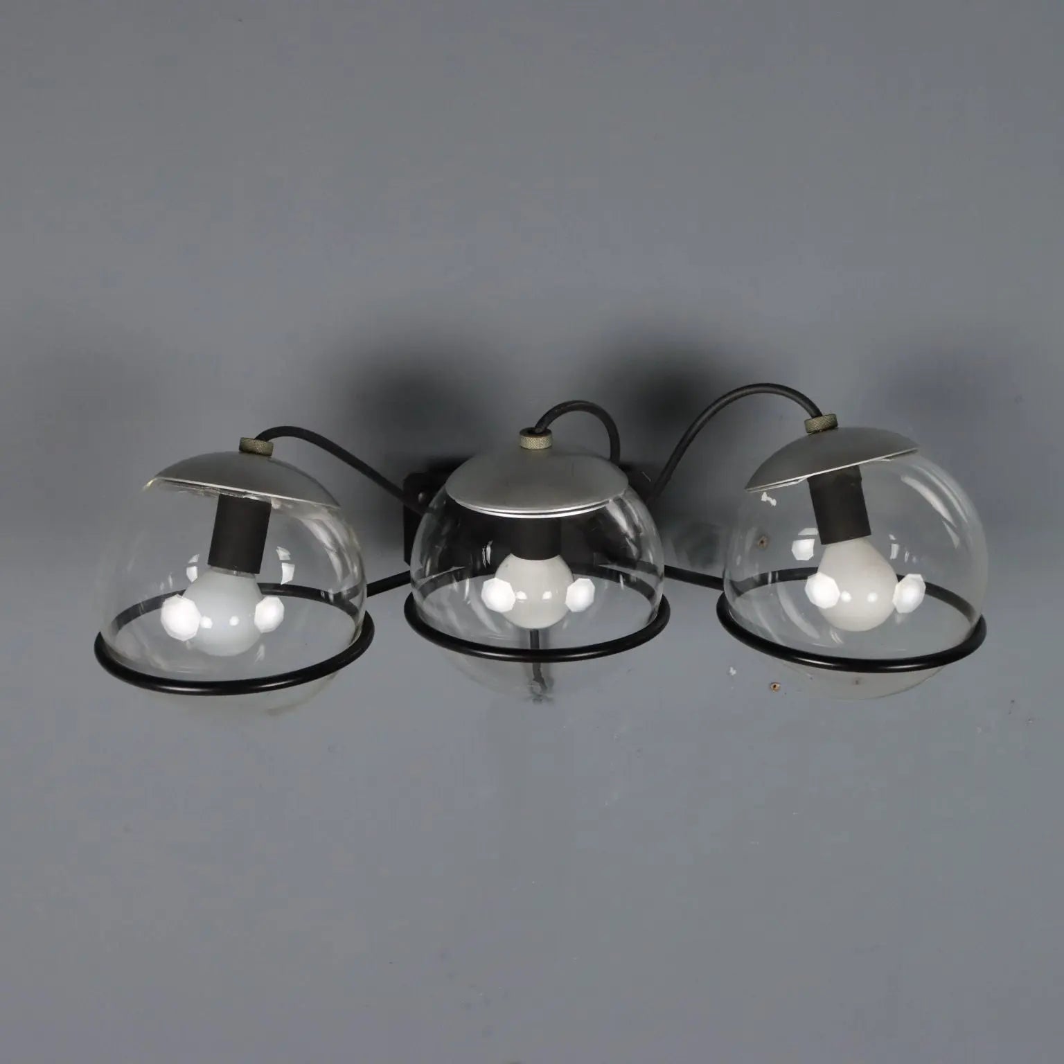 Vintage Wall Lamp in the Style of Sarfatti Italy 1960s