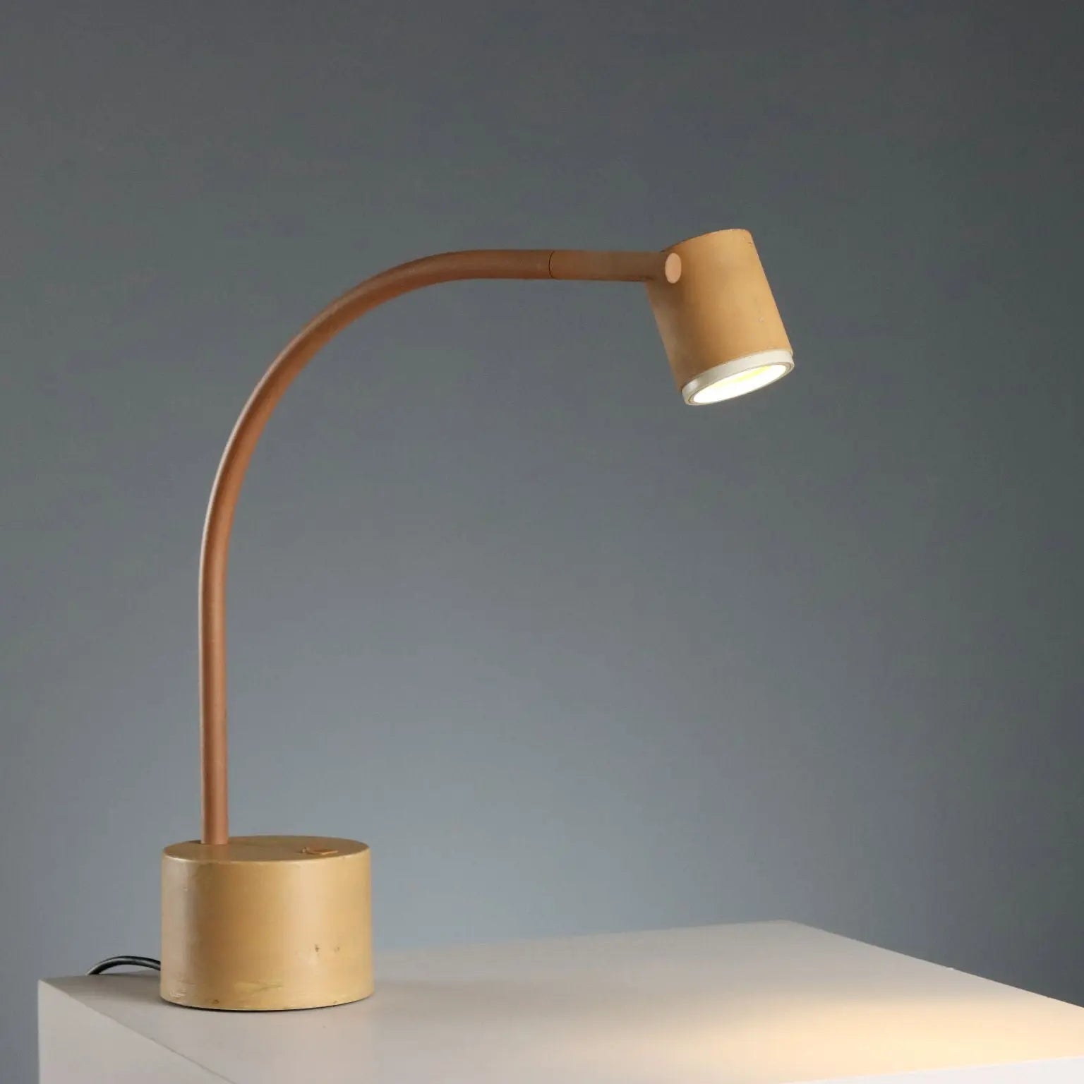 Philips Halo Click 2 Table Lamp Design Ettore Sottsass 1980s