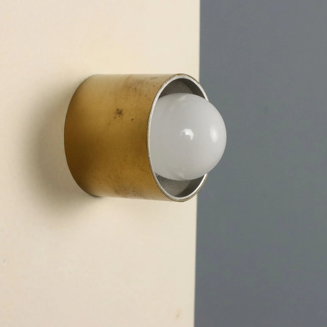 Vintage Lamp Enamelled Metal Aluminium Design Italy 1960s-1970s