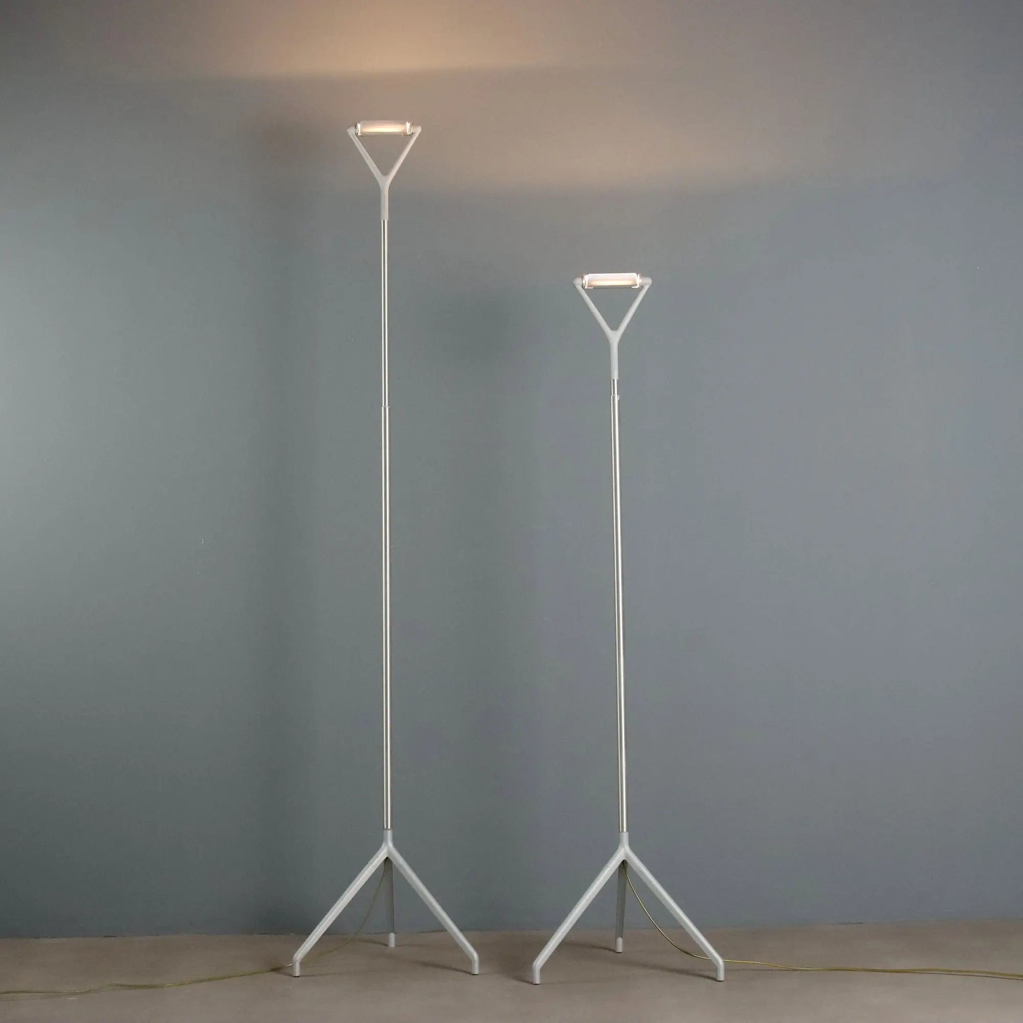 Luceplan Lola D15 Lamp Vintage Design Meda Rizzato Italy 1990s
