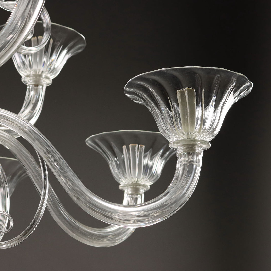 Antique Chandelier Blown Glass 12 Lights Venice Italy XX Century - Murano, XX Century | Modernism  Lighting