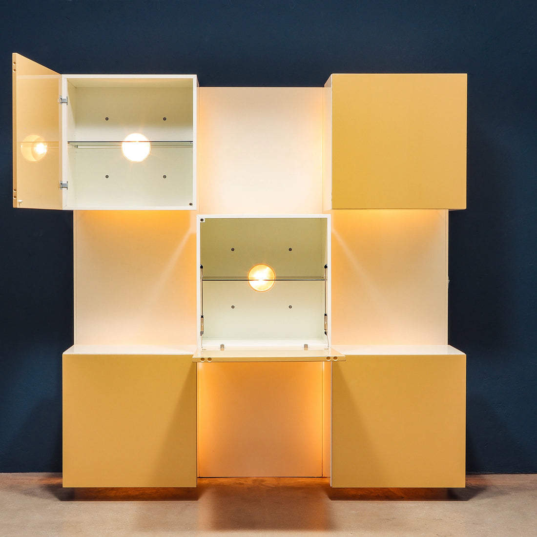 Acerbis Life Bookcase Design Roberto Monsani Vintage Italy 1980s | Modernism | Bookcases