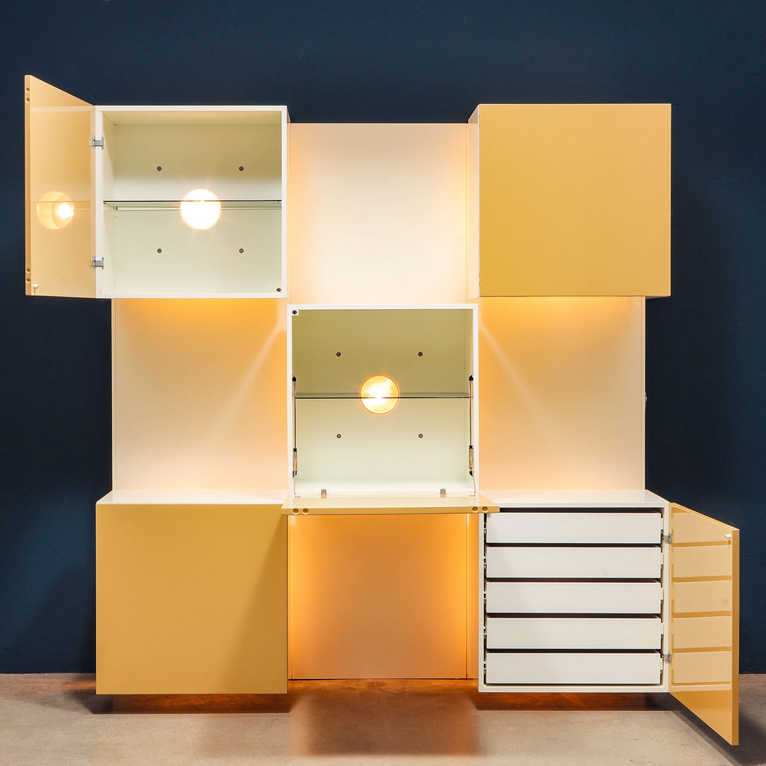 Acerbis Life Bookcase Design Roberto Monsani Vintage Italy 1980s | Modernism | Bookcases
