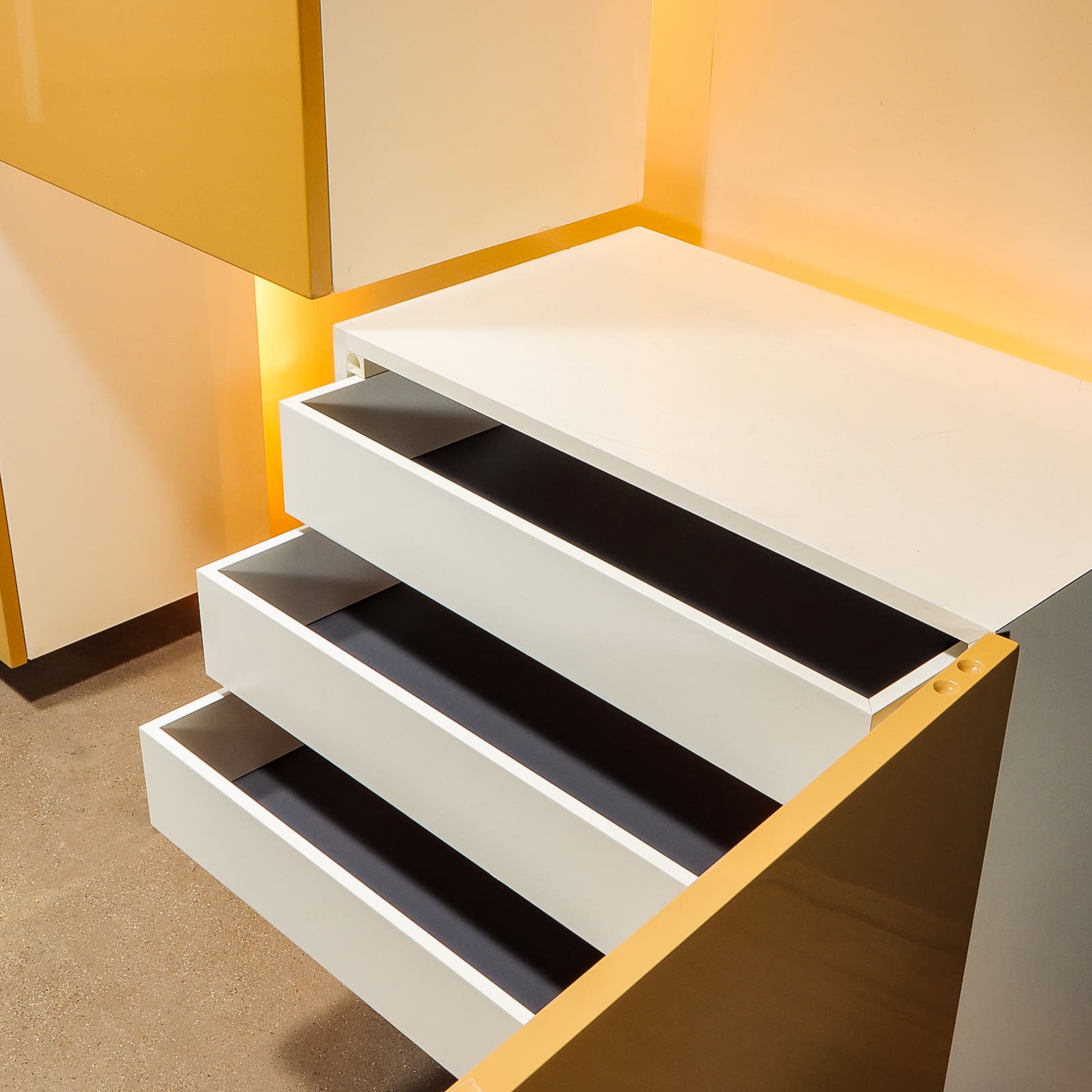  | Modernism  Bookcases