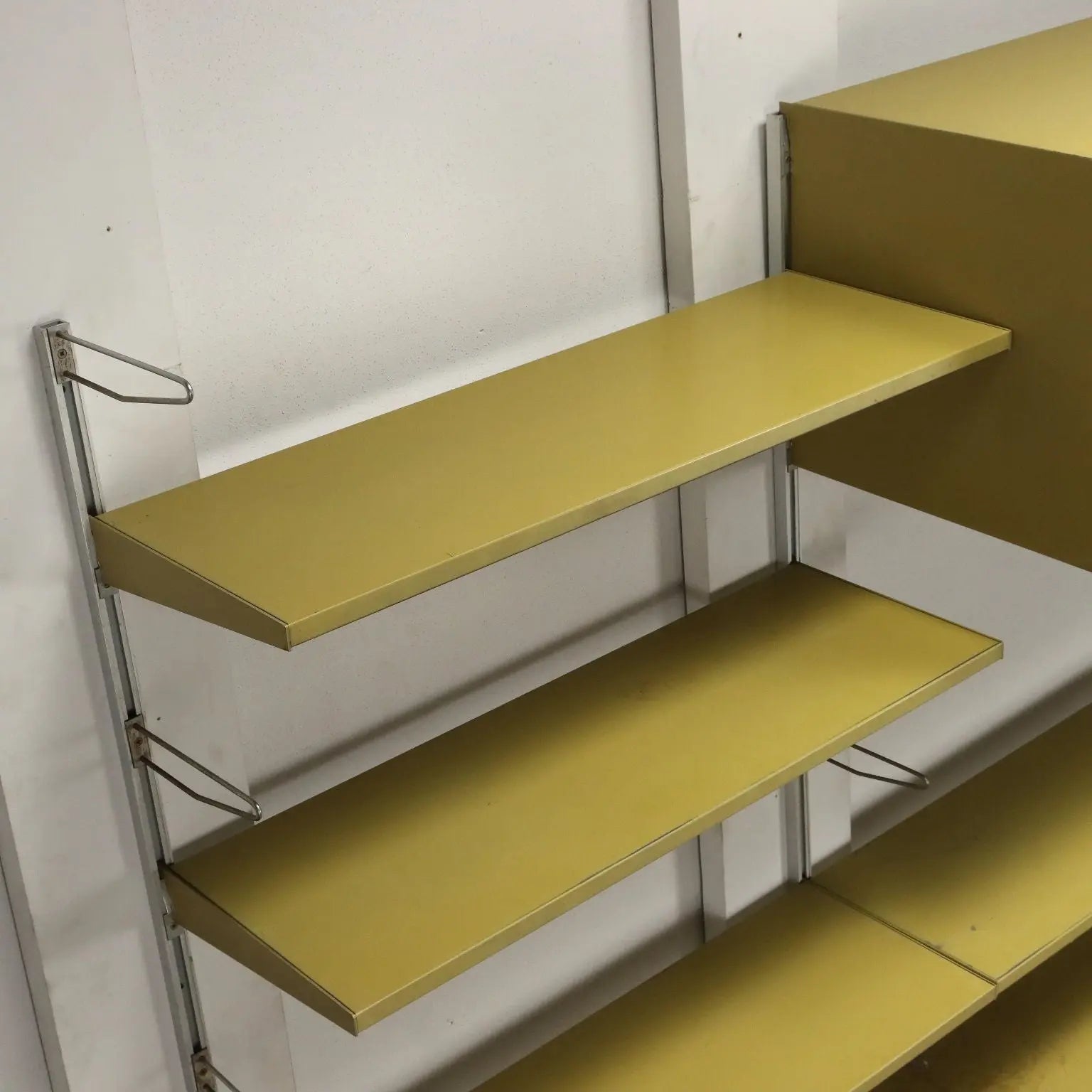 Vintage 1960s Bookcase ICF De Padova CSS Design G. Nelson | Modernism | Bookcases