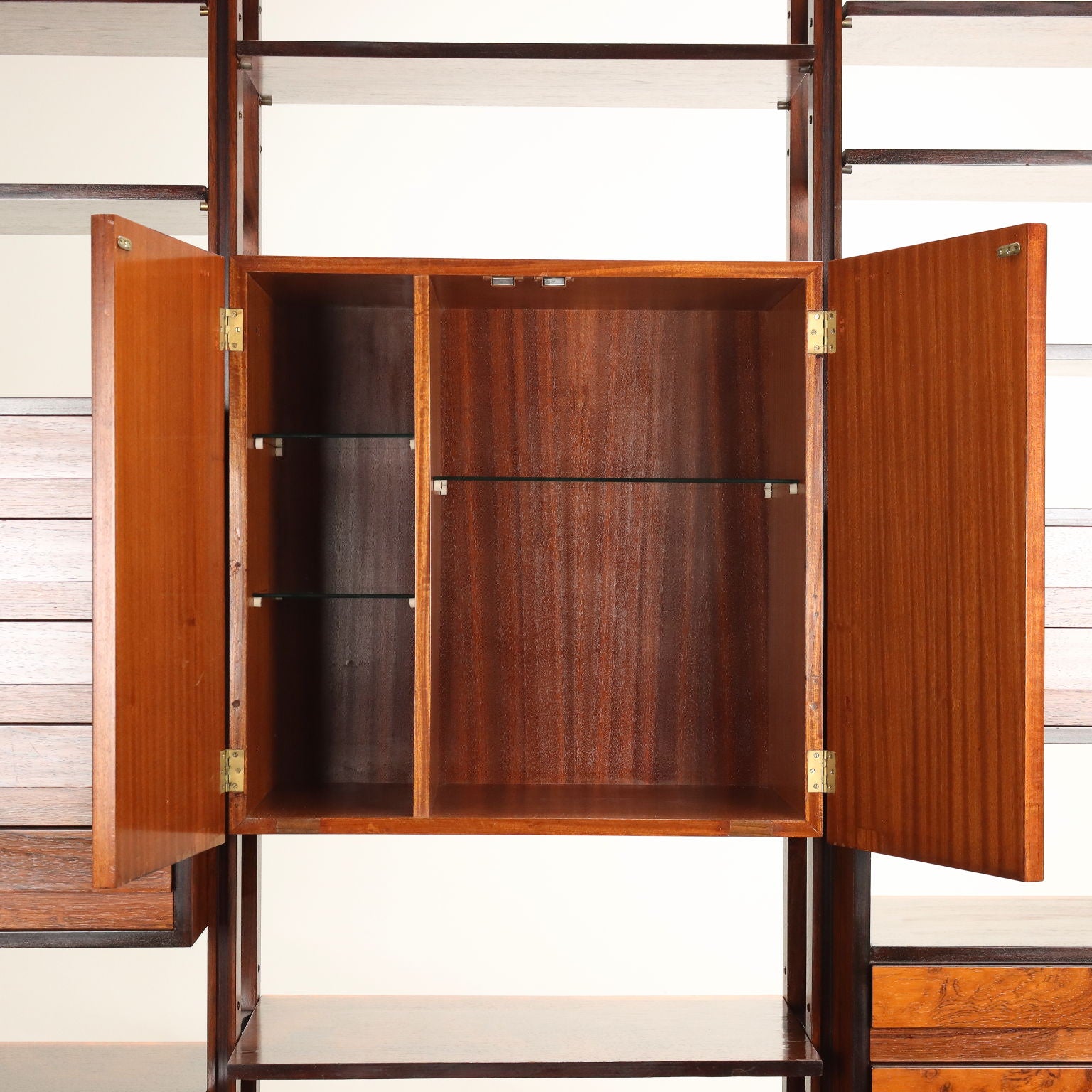  | Modernism  Bookcases