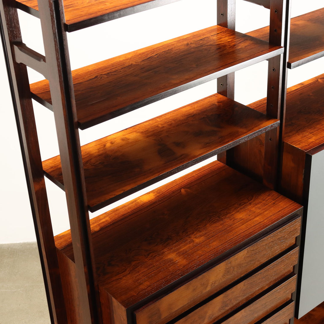  | Modernism  Bookcases