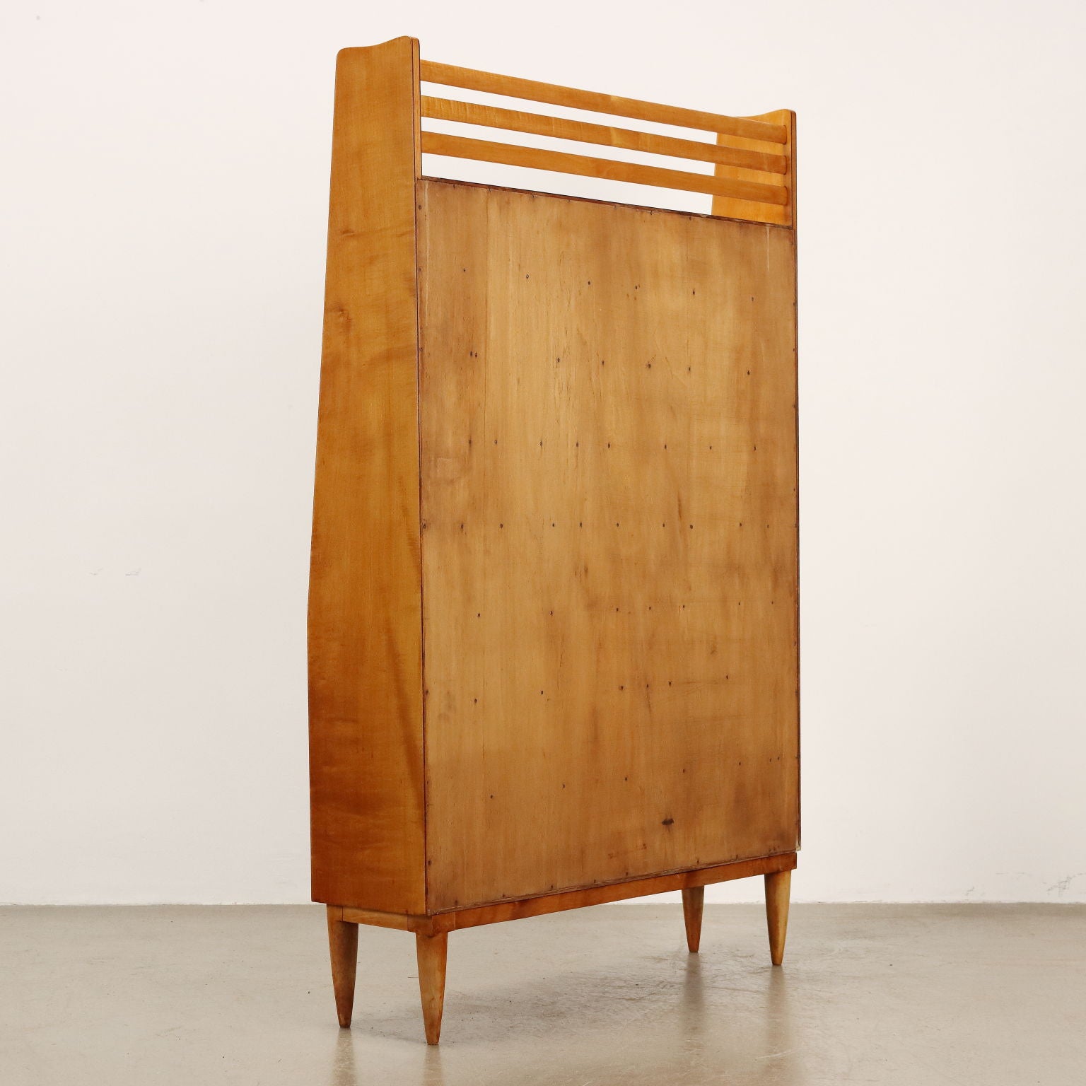  | Modernism  Bookcases