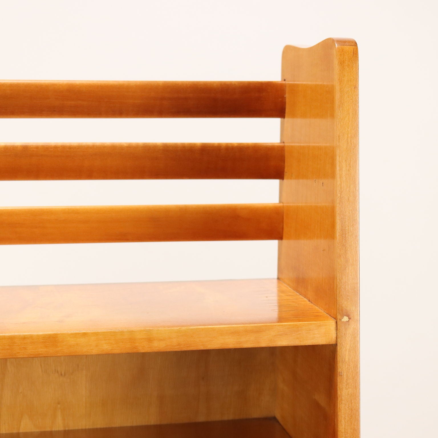  | Modernism  Bookcases