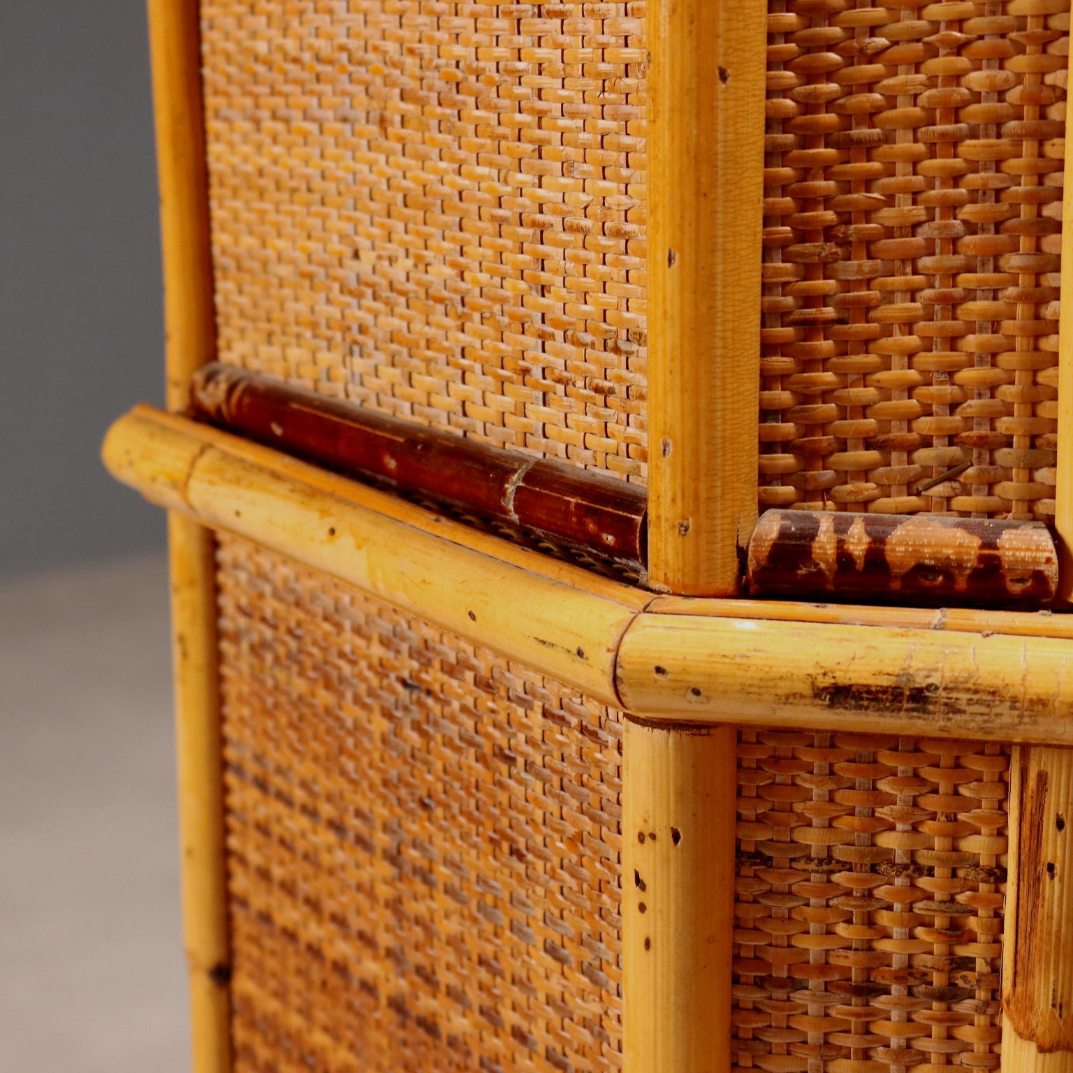  | Modernism  Bookcases