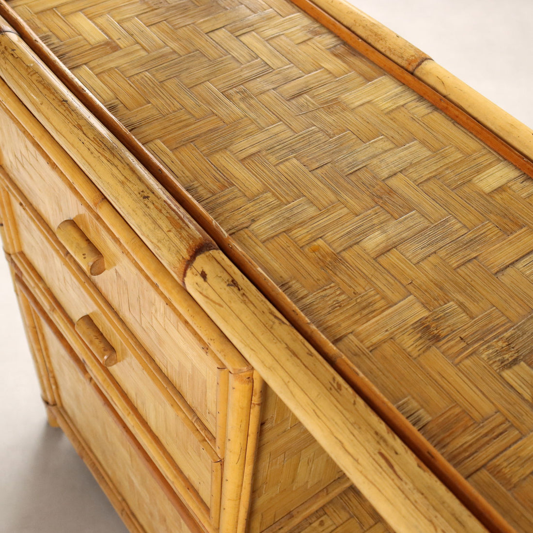  | Modernism  Bookcases