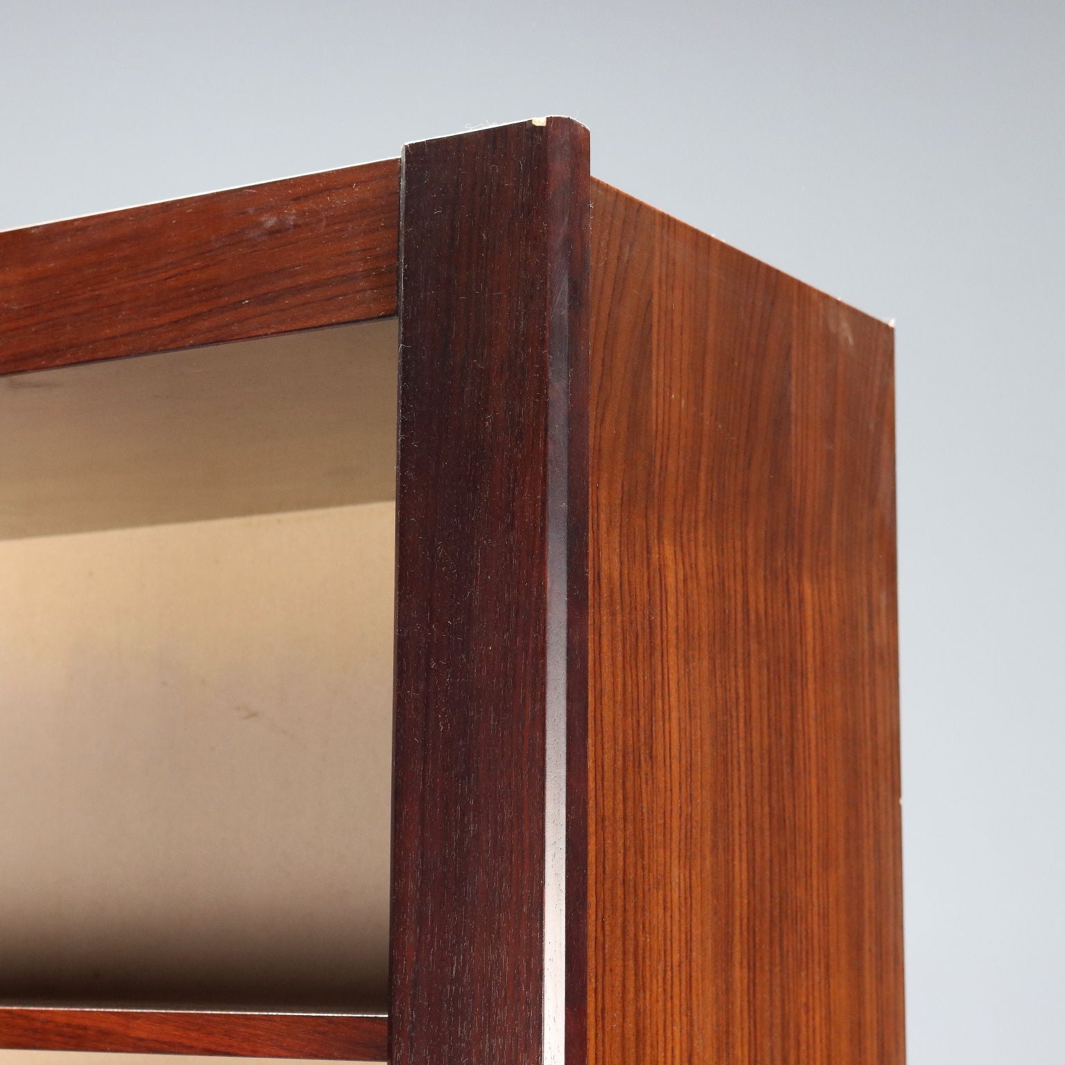  | Modernism  Bookcases