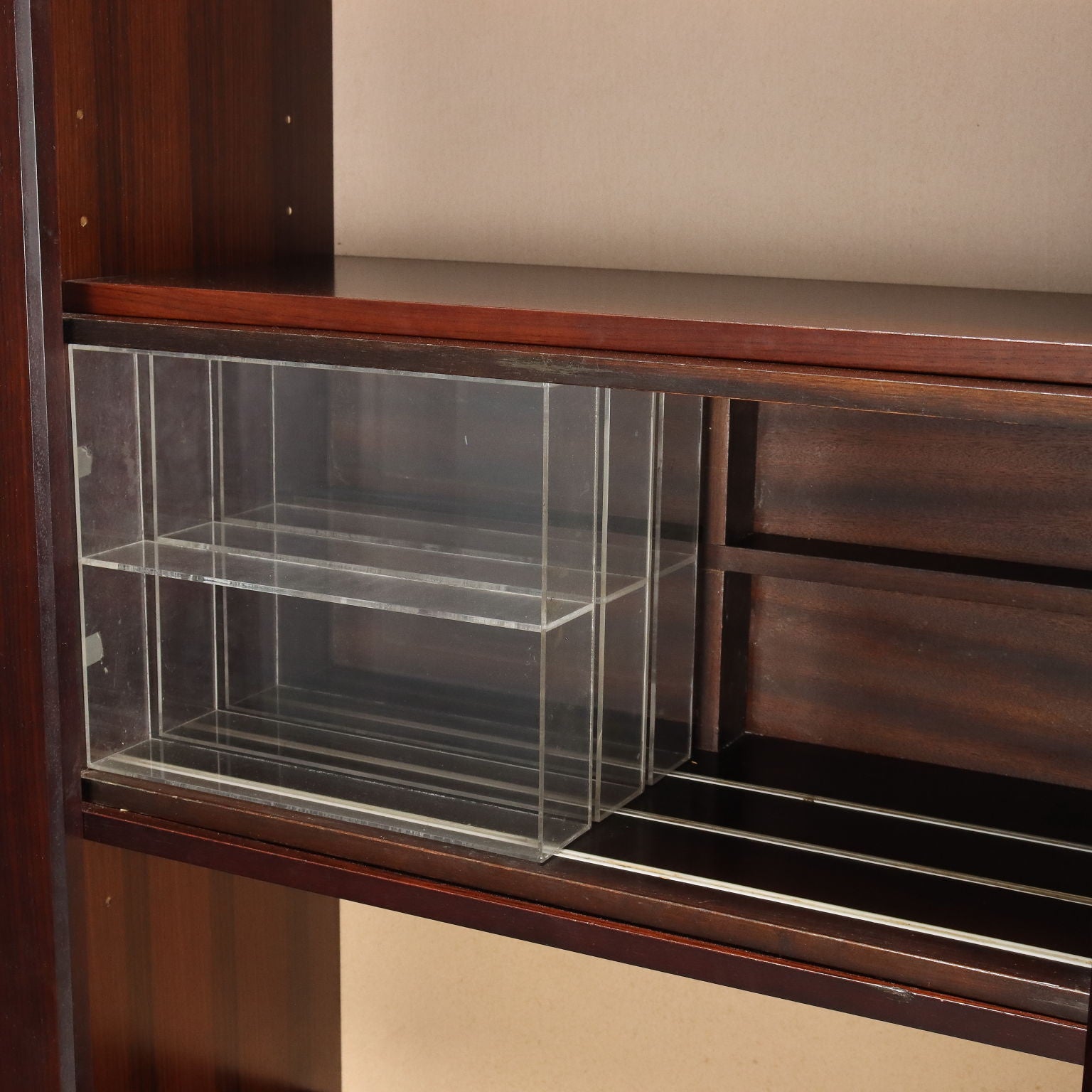  | Modernism  Bookcases