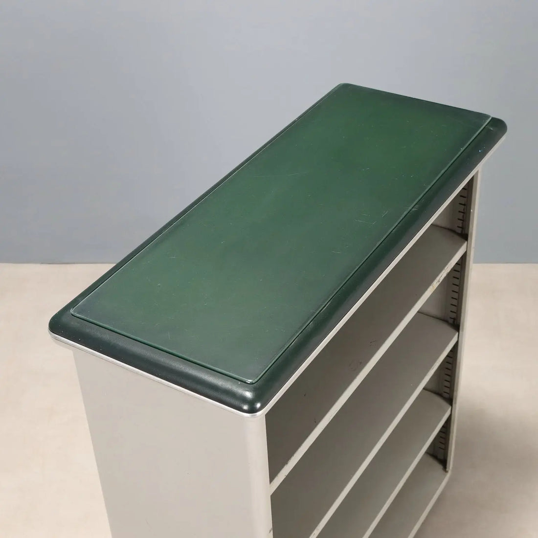 1960s Enameled Metal Bookcase - Mid-Century Modern